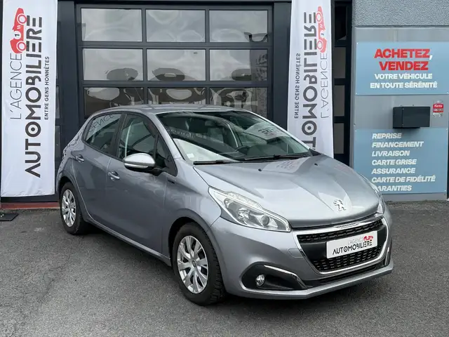 2019 Peugeot 208 in White for sale