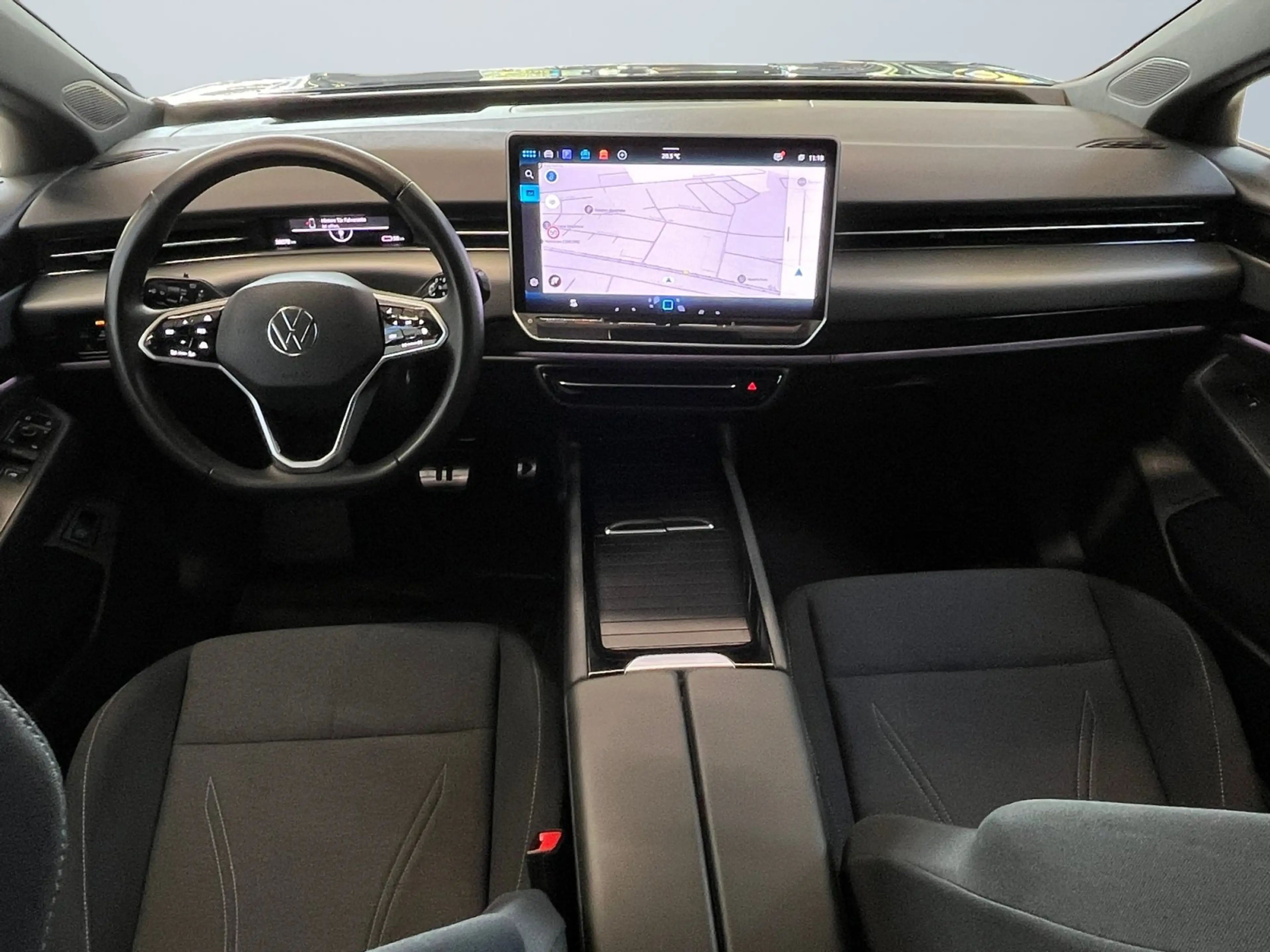 Volkswagen ID.7 Tourer Pro 77kWh Standklima AHK Wärmepumpe — photo 8