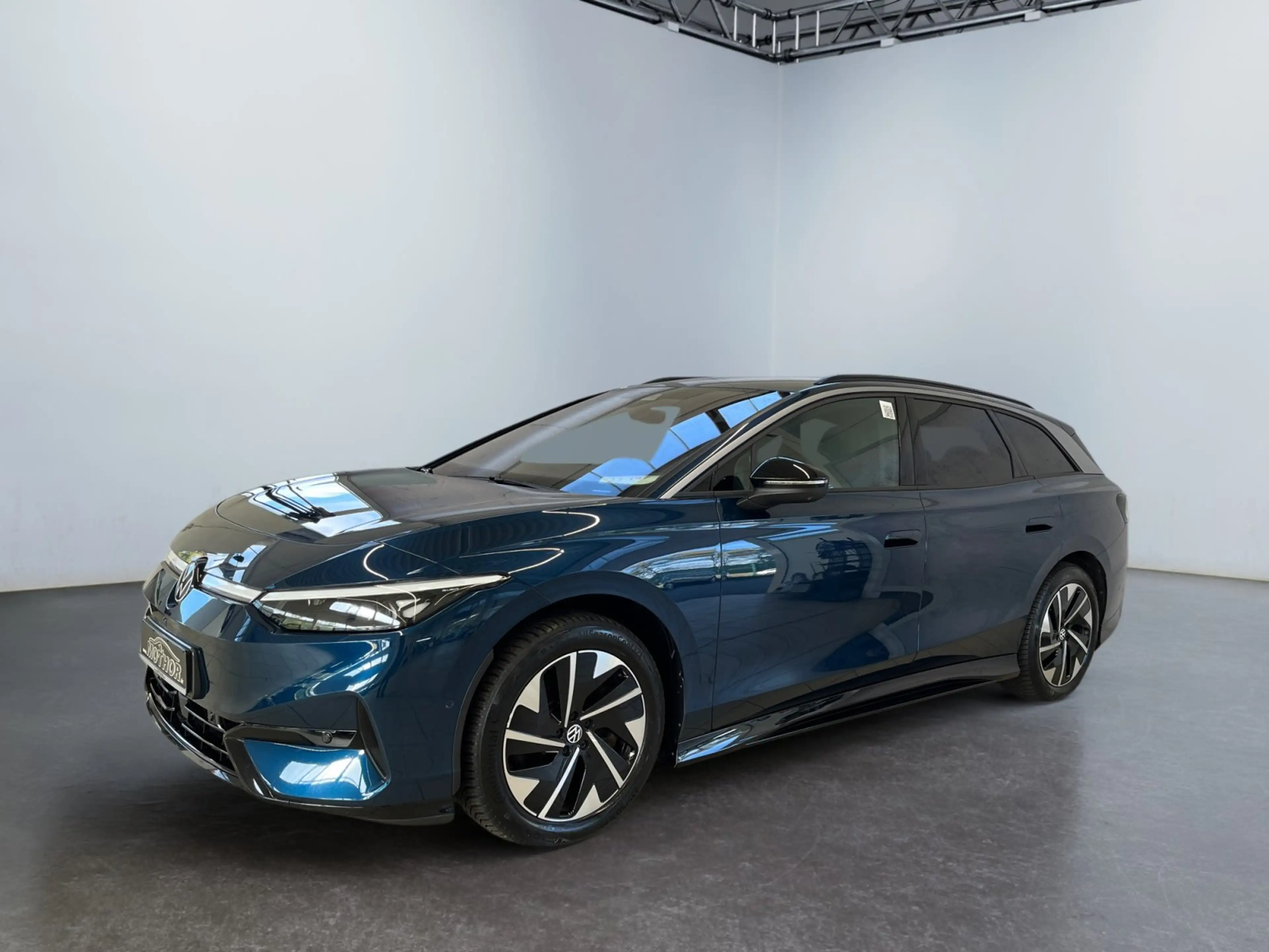 Volkswagen ID.7 Tourer Pro 77kWh Standklima AHK Wärmepumpe — photo 2