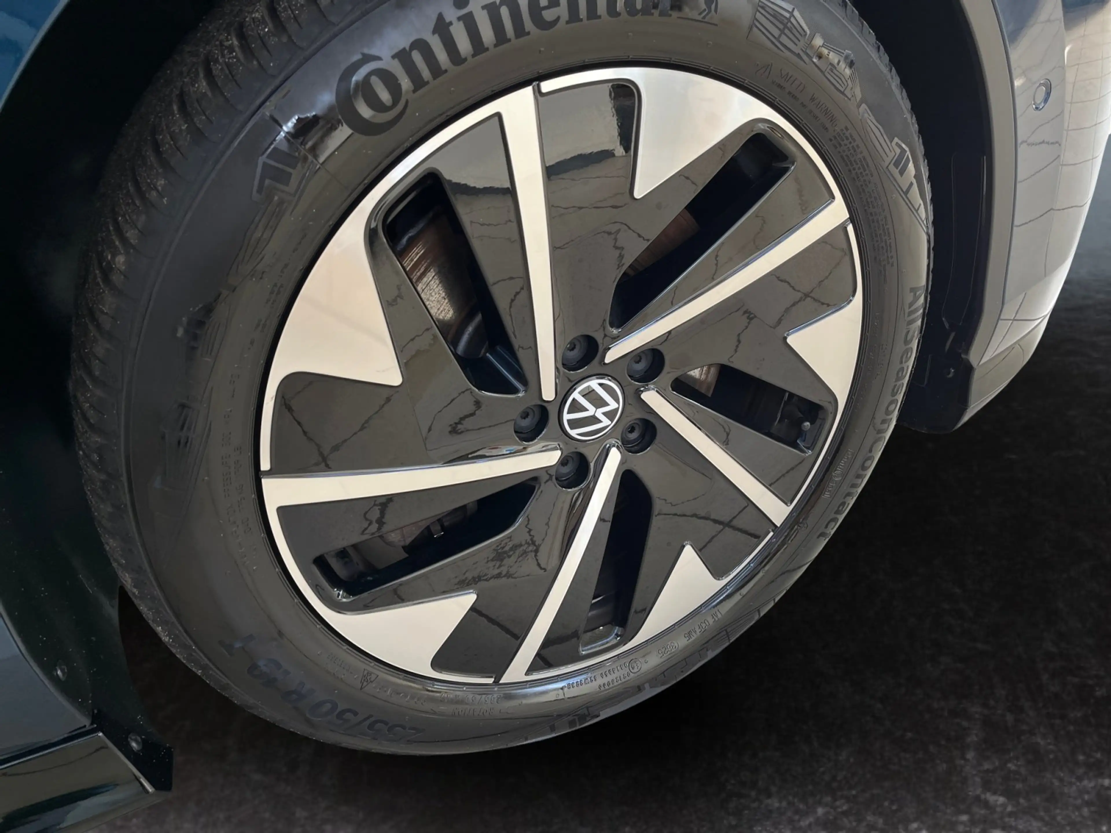 Volkswagen ID.7 Tourer Pro 77kWh Standklima AHK Wärmepumpe — photo 15