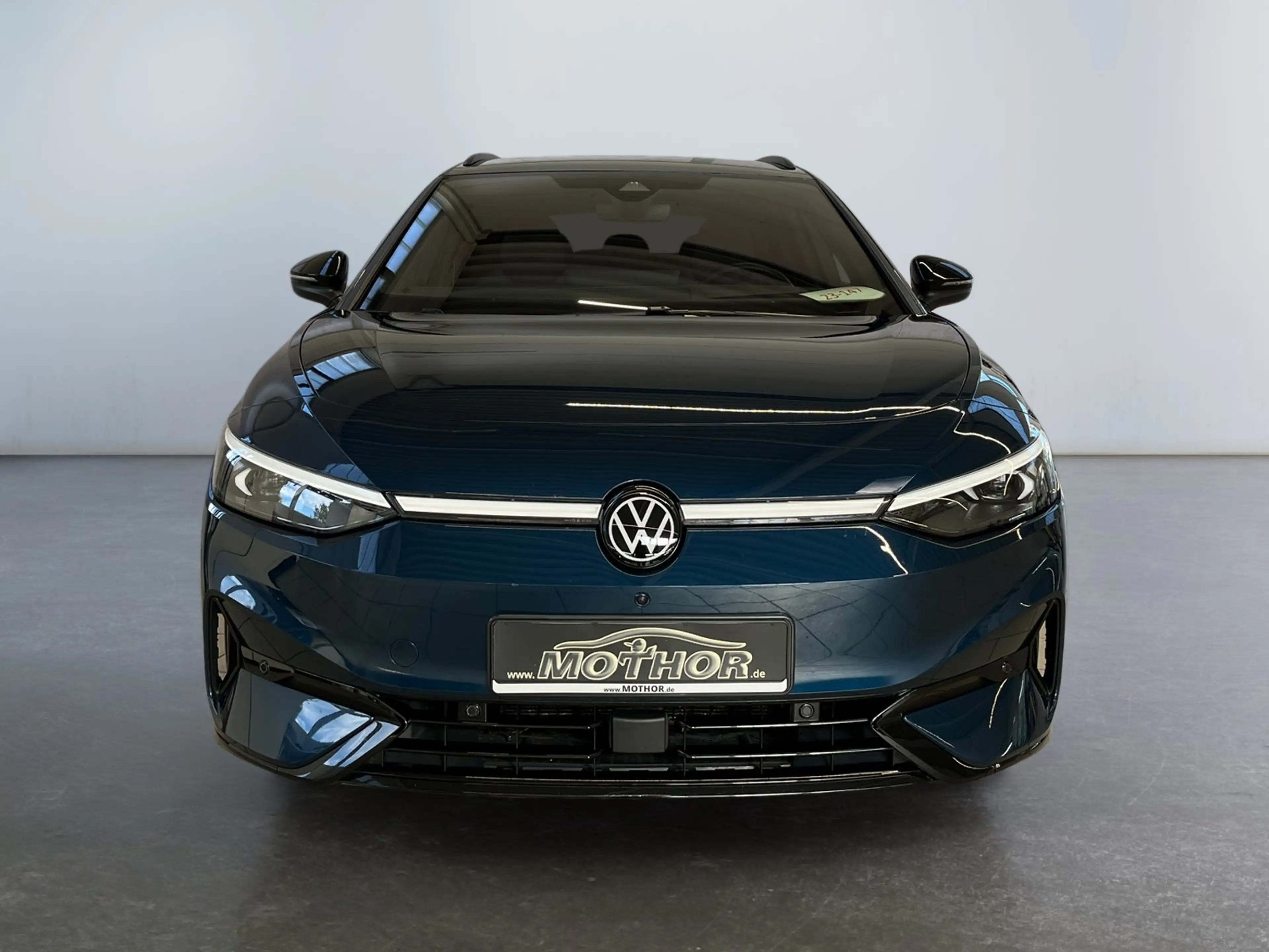 Volkswagen ID.7 Tourer Pro 77kWh Standklima AHK Wärmepumpe — photo 6
