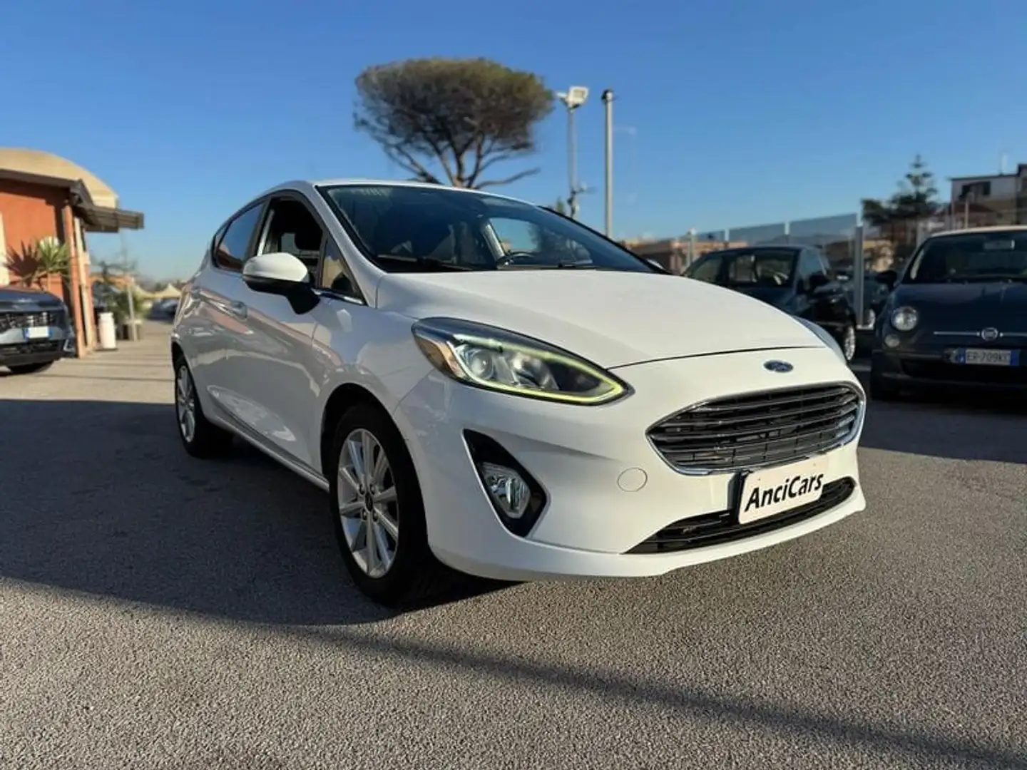 Ford Fiesta 1.1 85 CV 5 porte Titanium Wit - 2