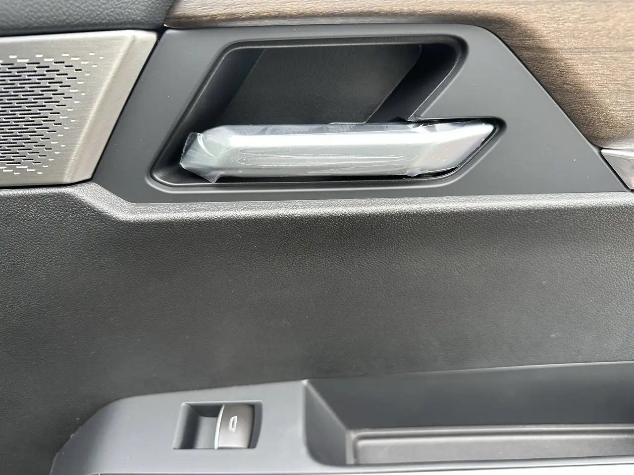 GMC Acadia снимка GMC Acadia