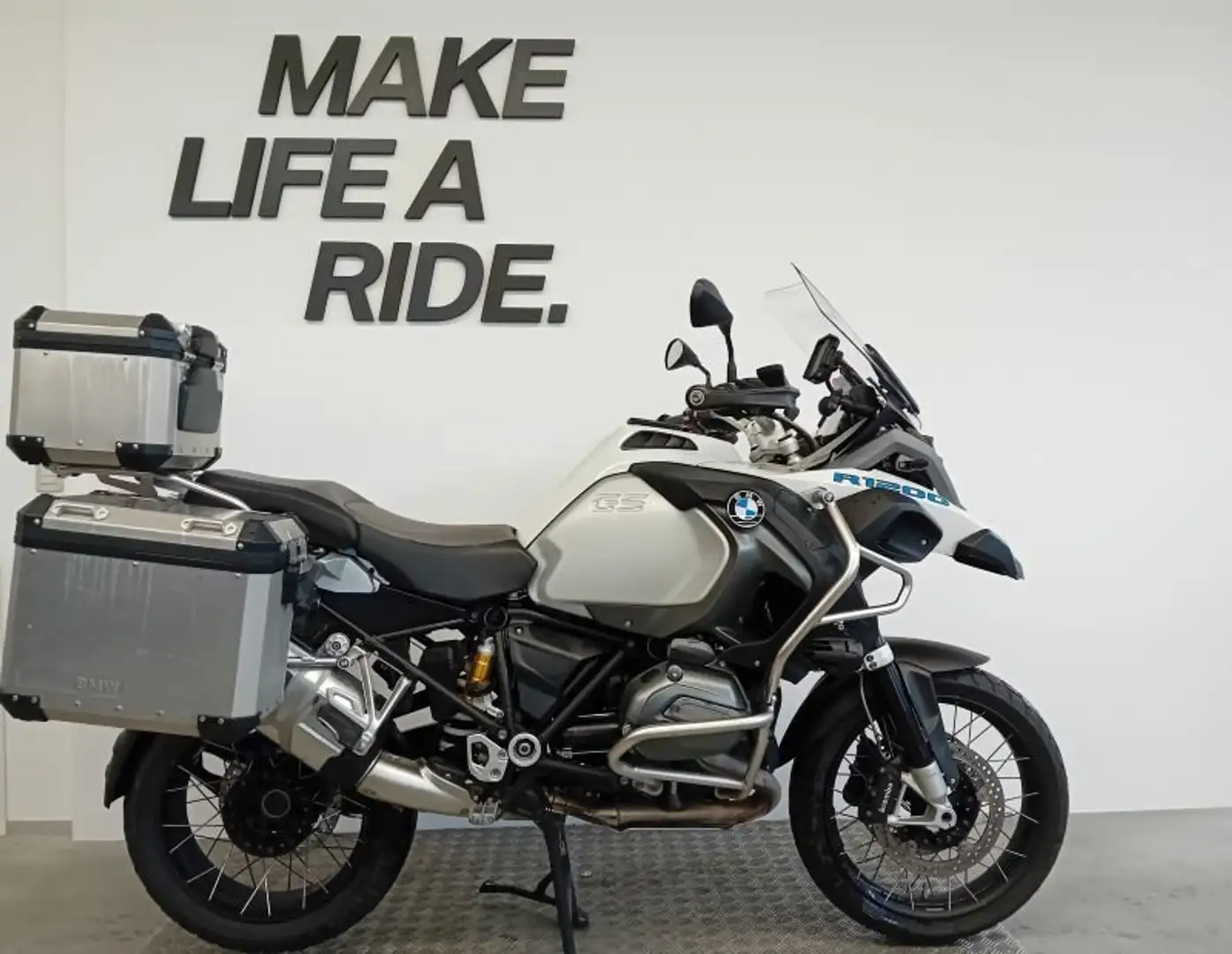 BMW R 1200 GS Adventure Bílá - 1