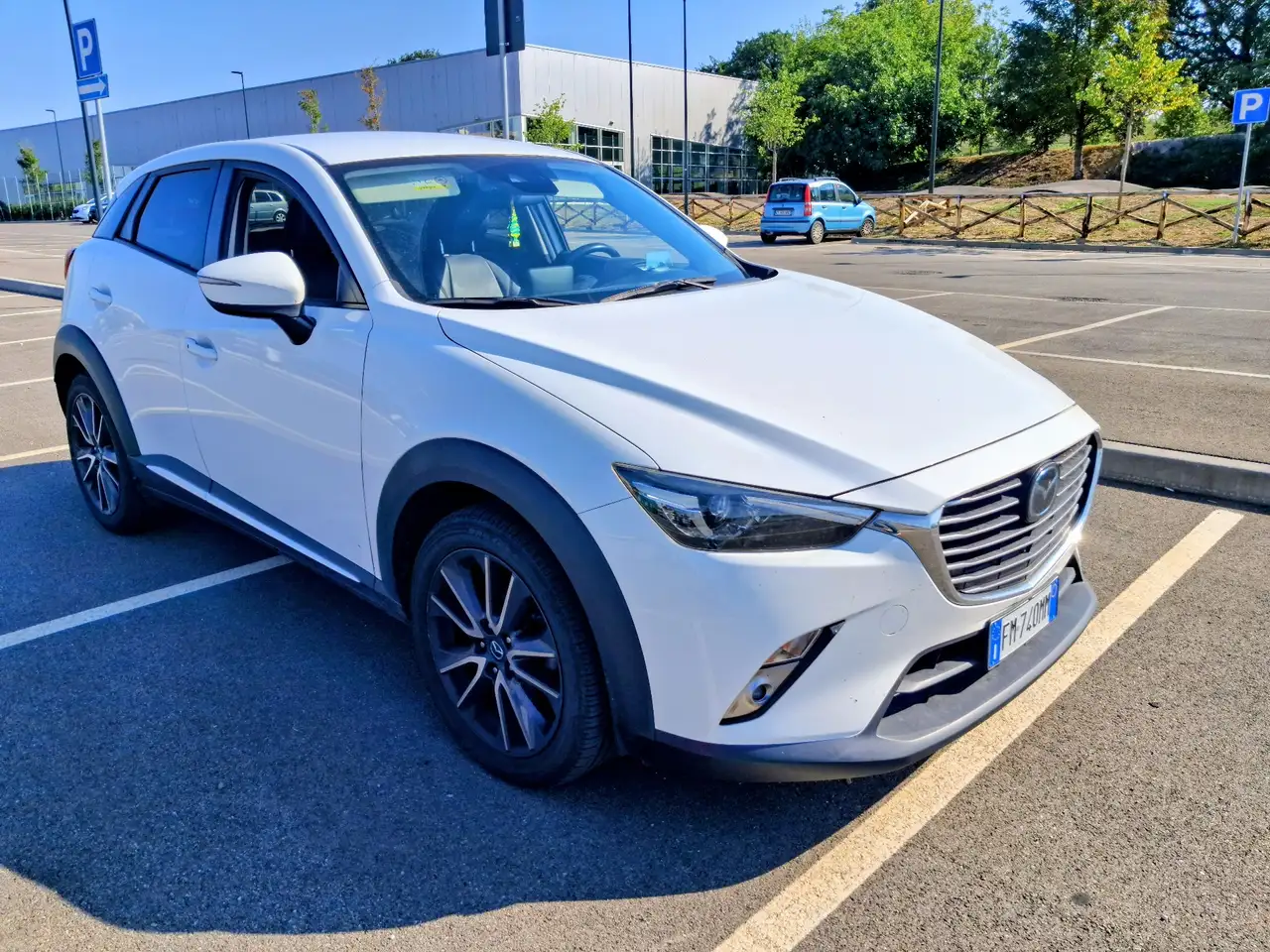Mazda CX-3 1.5d Exceed 2wd 105cv — photo 1 of 6