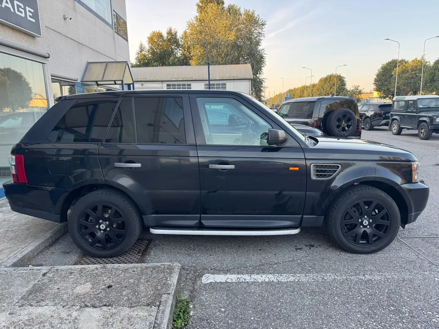 Land Rover Range Rover Sport 2.7 tdV6 HSE auto Negro - 2