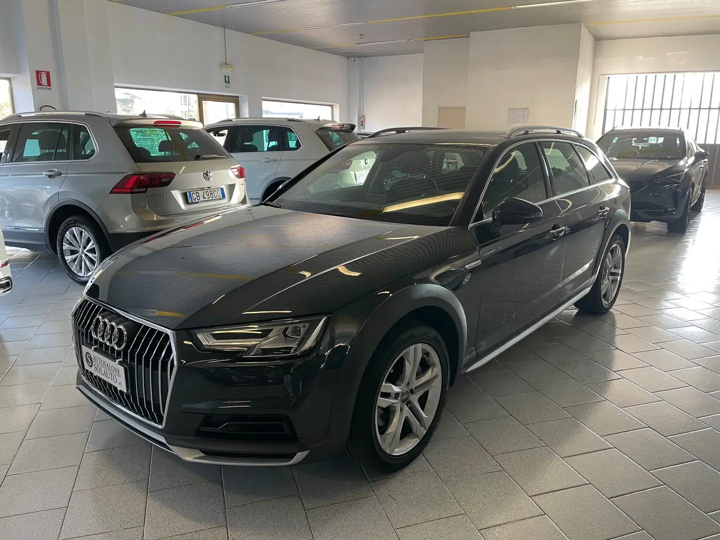 Audi A4 allroad A4 allroad 2.0 TDI 190 CV S tronic Business Evolut Grau - 1