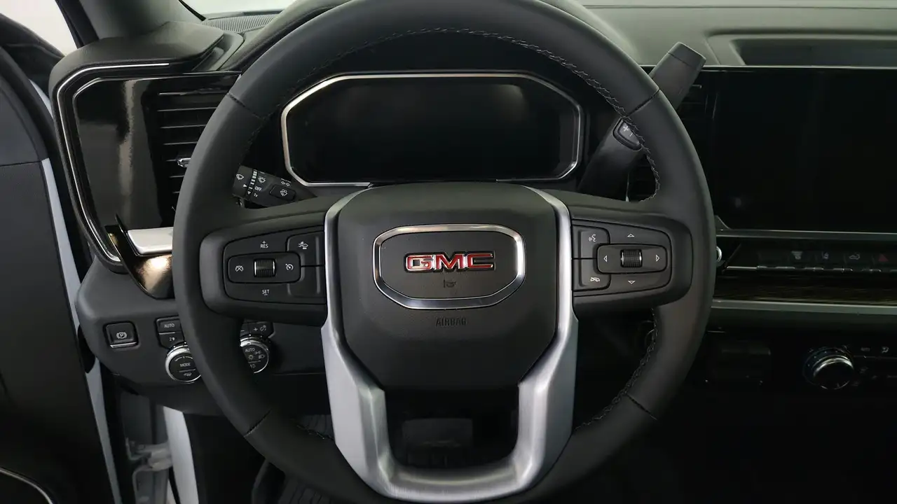 GMC Sierra 2500HD photo GMC Sierra 2500HD