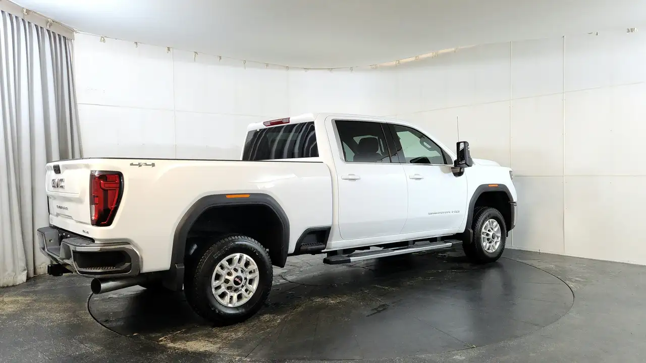 GMC Sierra 2500HD photo GMC Sierra 2500HD