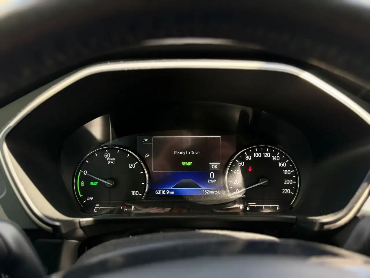 Ford Escape снимка Ford Escape