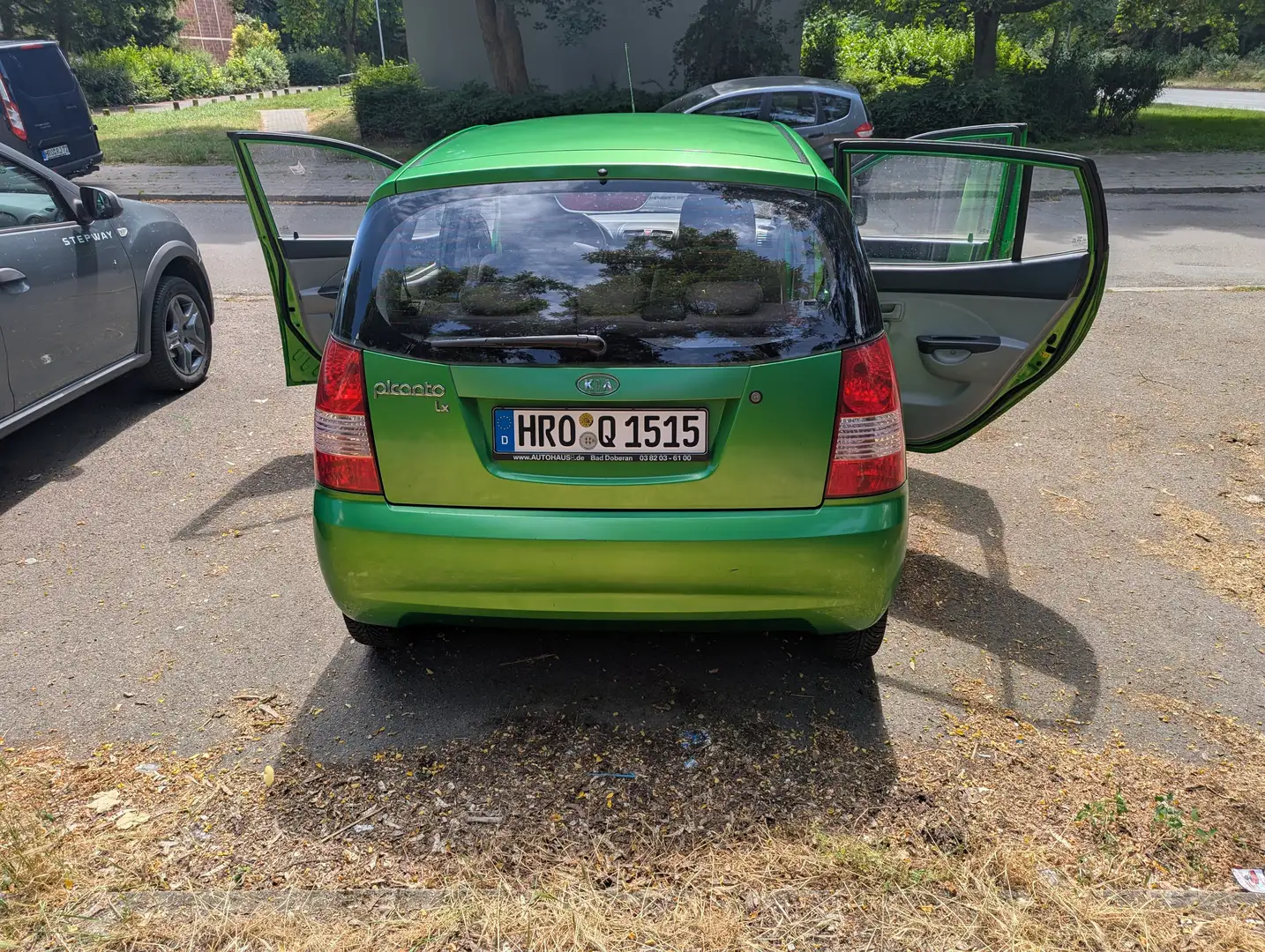 Kia Picanto Picanto 1.1 LX Grün - 1