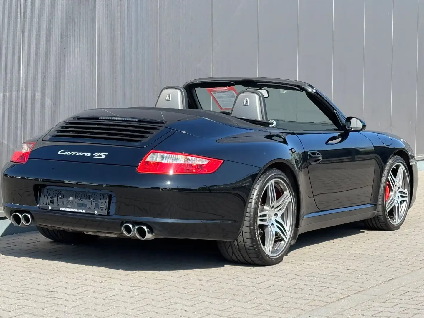 Porsche 911 Carrera 4S Cabrio 1.Hand BRD PZ-Shft 31000Km Noir - 2