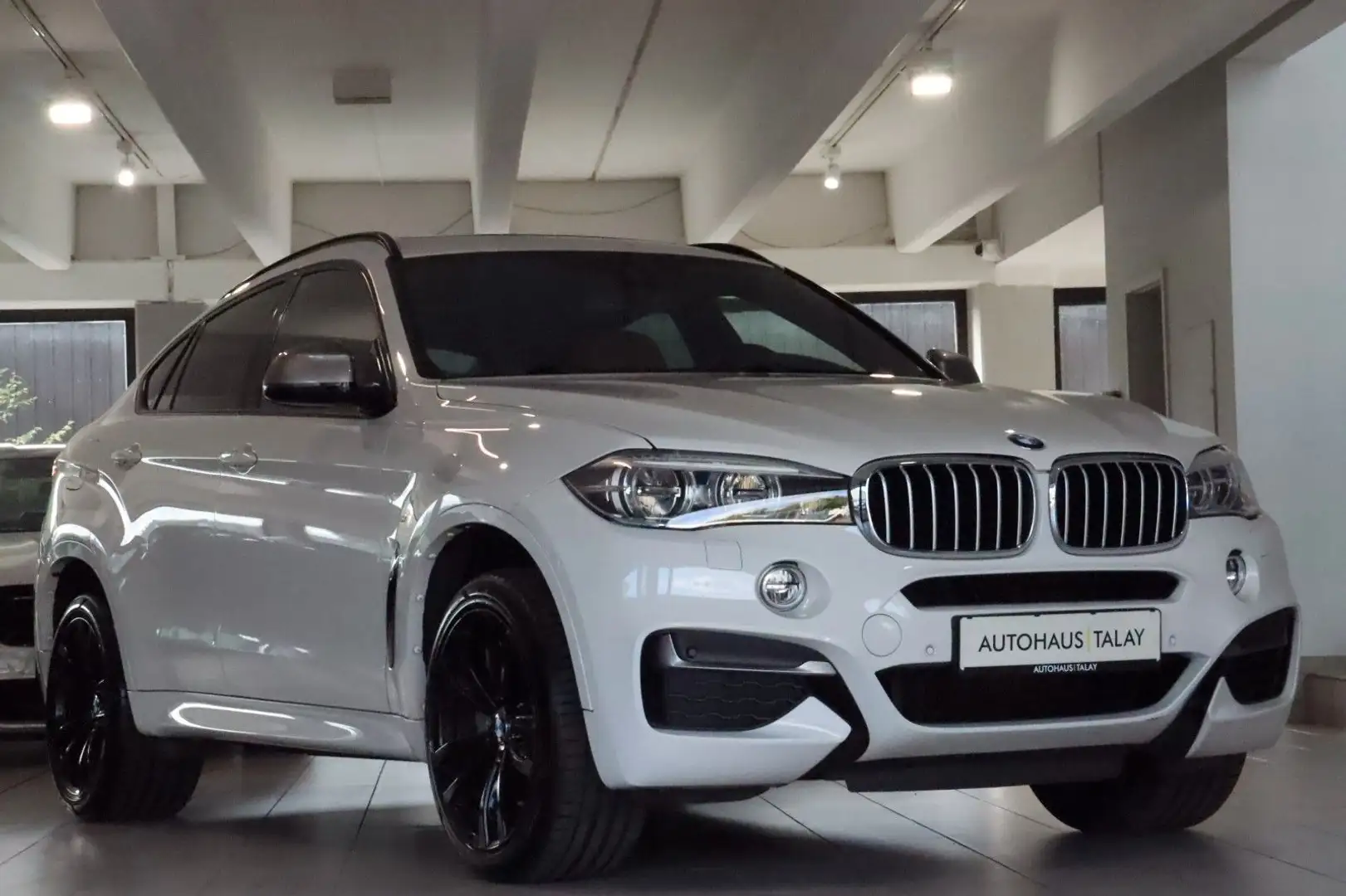BMW X6 M d M-Sport*HUD*Standhzg.*B&O*KAM*NAVI*Aero Blanc - 1
