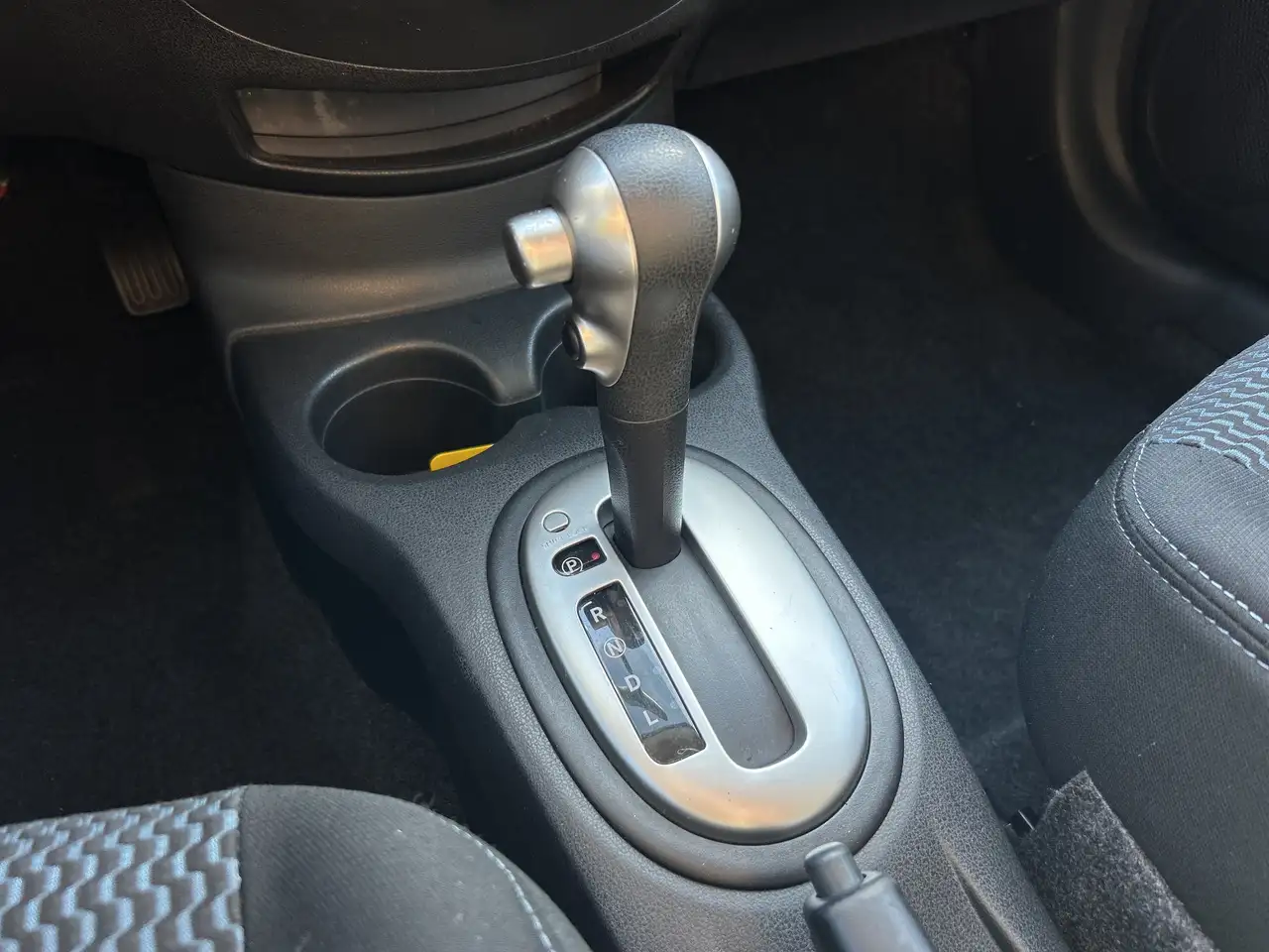 Nissan Note снимка Nissan Note