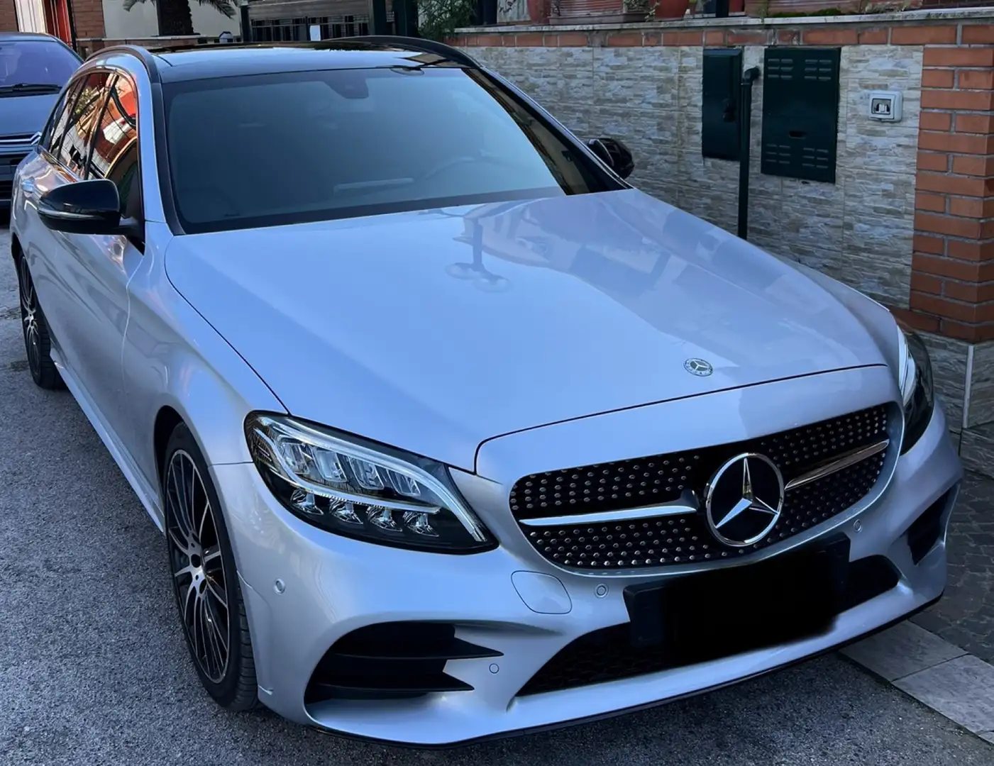 Mercedes-Benz C 200 T 9G-TRONIC AMG Line Argento - 1