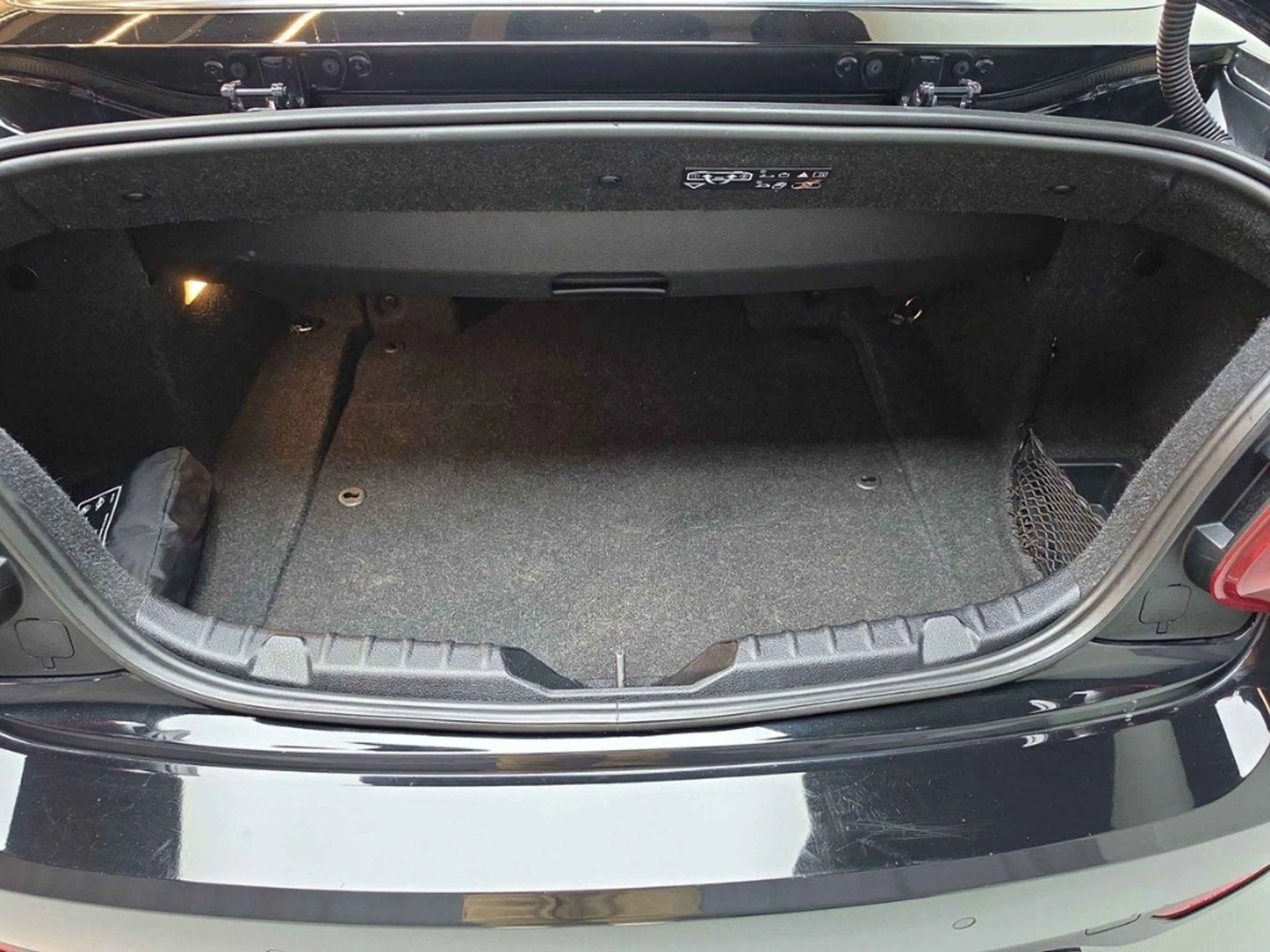 BMW 225 Cabrio 2.0 d Sport Line Schwarz/Beige Xenon — photo 14