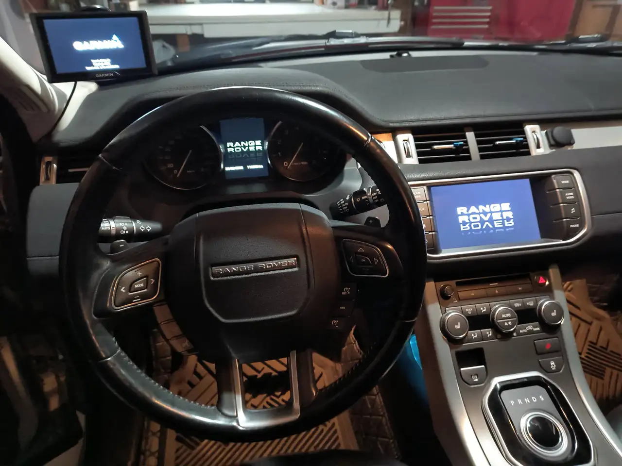 Land Rover Range Rover Evoque снимка Land Rover Range Rover Evoque
