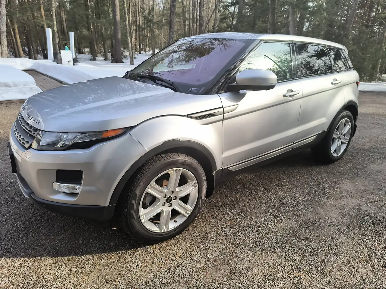 Land Rover Range Rover Evoque снимка Land Rover Range Rover Evoque