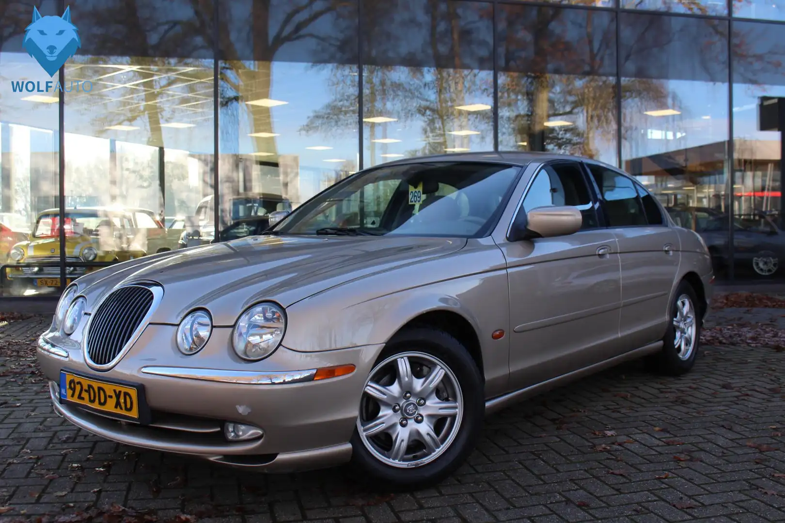 Jaguar S-Type 3.0 V6 NIEUWE APK! NETTE AUTO Beige - 1