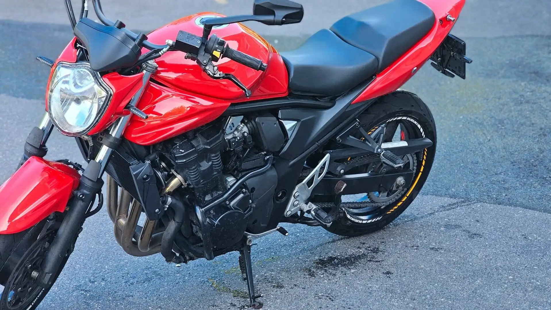 Suzuki GSF 650 Bandit Rouge - 2