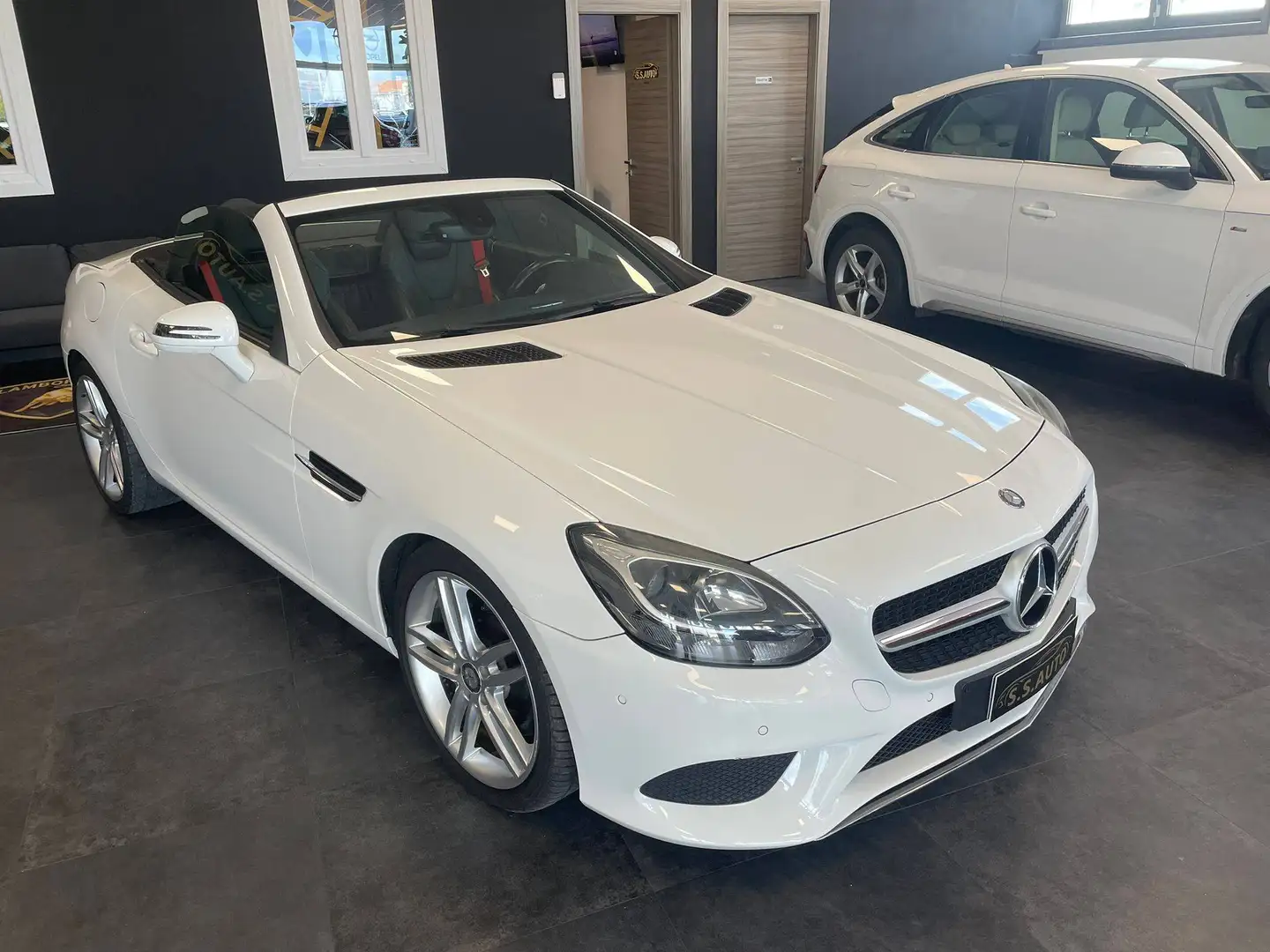 Mercedes-Benz SLC 250 SLC 250 d Premium auto Weiß - 2
