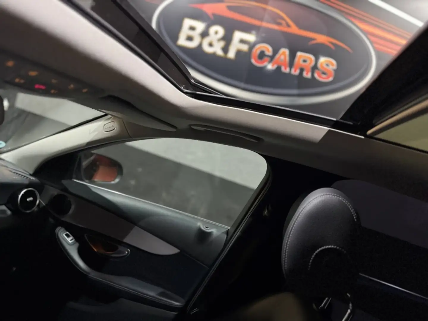 Mercedes-Benz C 220 220d 9G-Tronic AMG Line Negro - 2