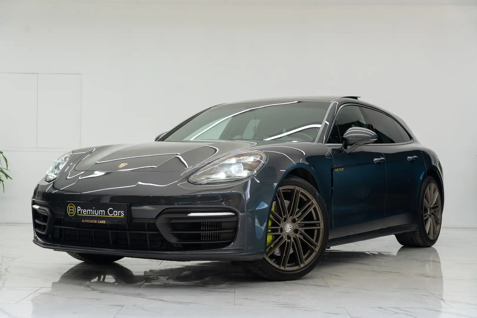 Porsche Panamera 4 E-hybrid Sport Turismo! Sport chrono design! Full options! Gris - 1