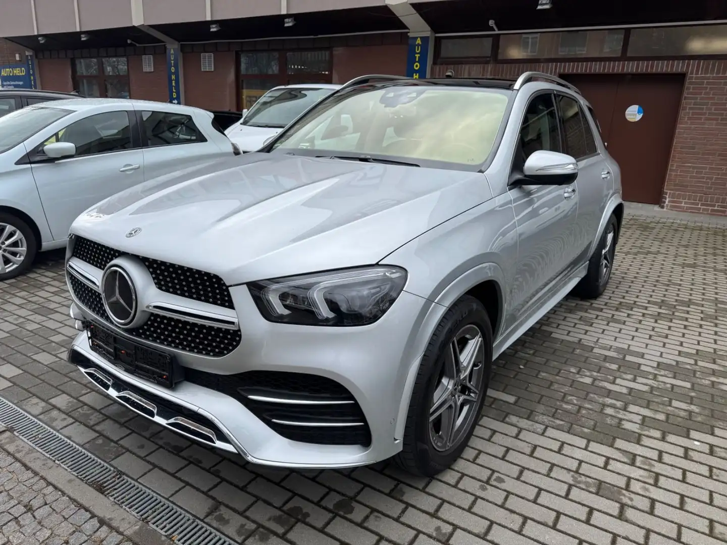 Mercedes-Benz GLE 450 4Matic-HeadUp-Pano-Leder-Luft Argintiu - 1