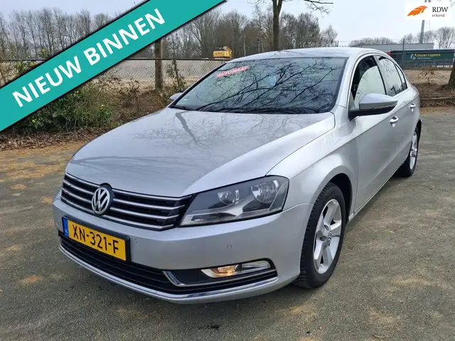 Volkswagen Passat 1.4 TSI Highline BlueMotion NETTE AUTO RIJDT EN SC