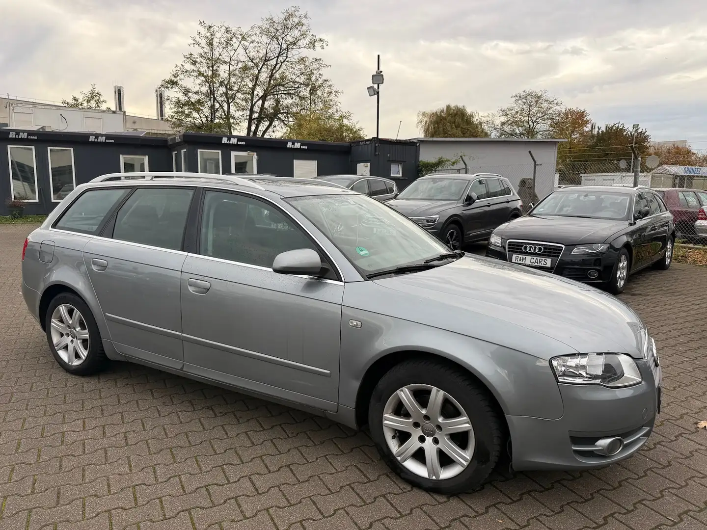 Audi A4 1.6 Kombi Gasanlage/Navi/TÜV2026 Grau - 2