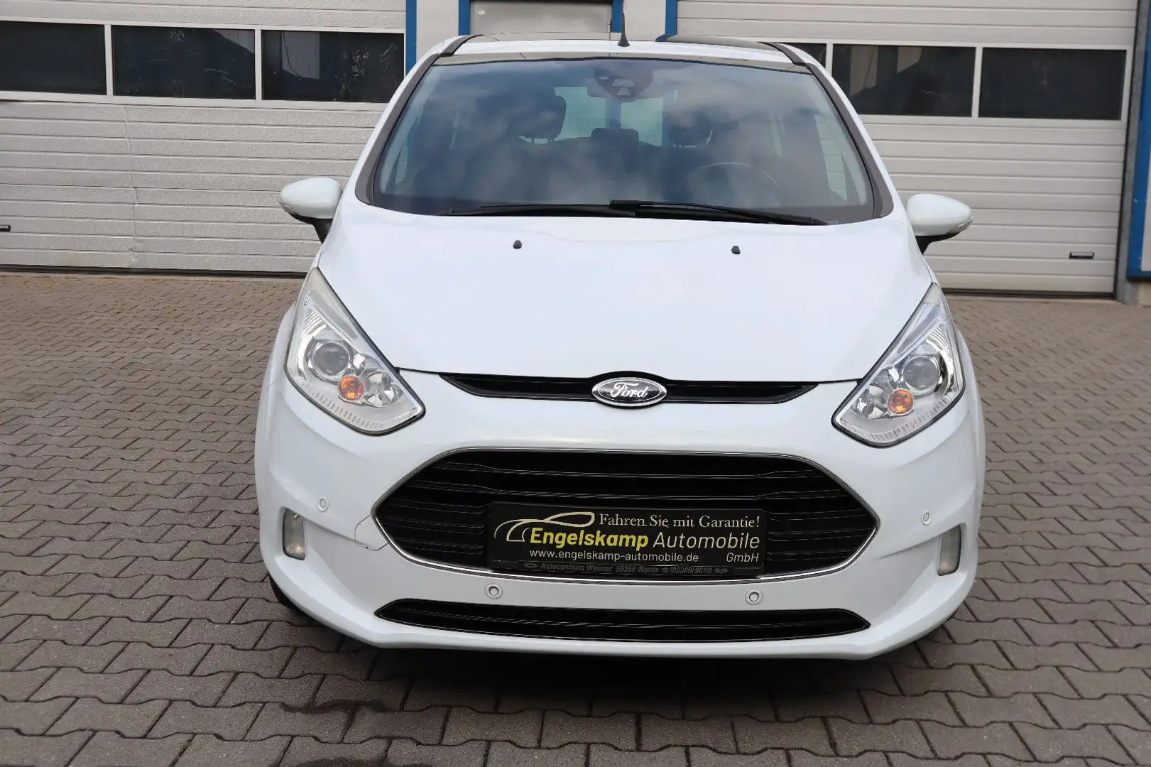 Ford B-Max Titanium/LEDER/PDC/SHZ/KEYLESS/PANO/MFL Weiß - 2