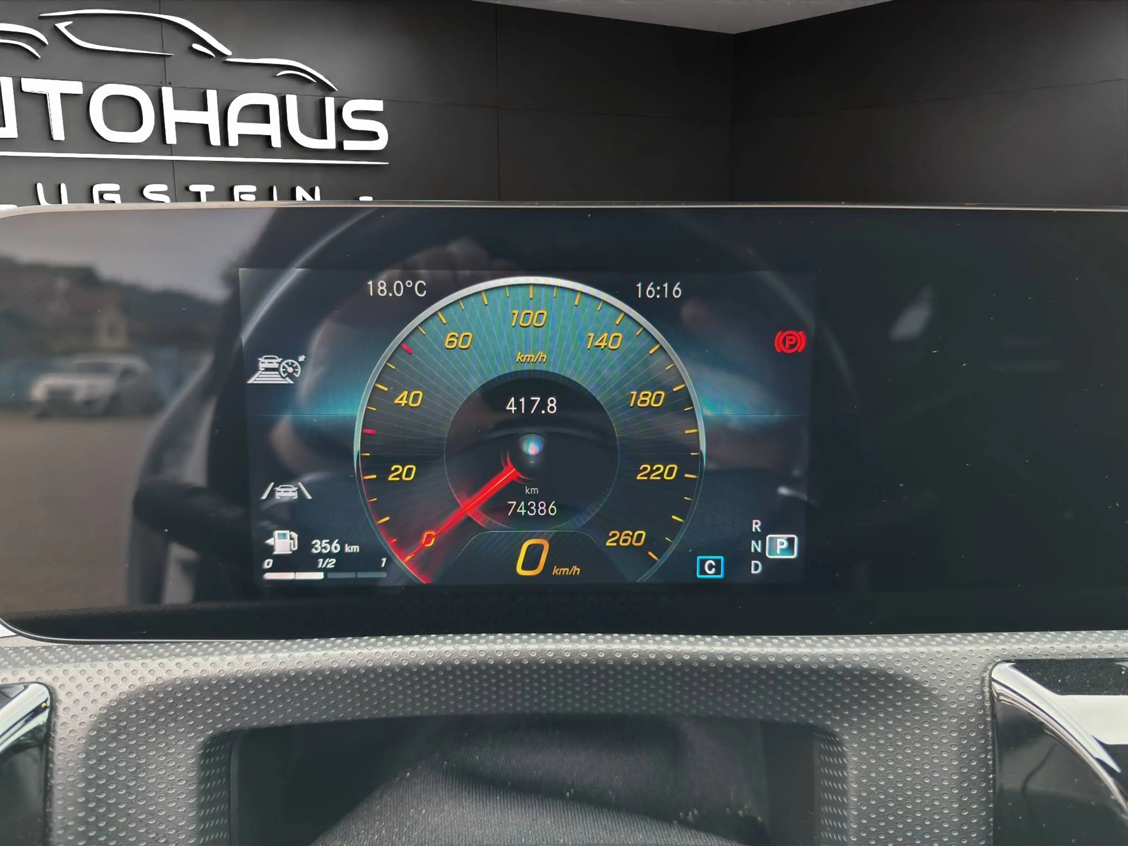 Mercedes-Benz CLA 220 CLA 220 d AMG Line — photo 15