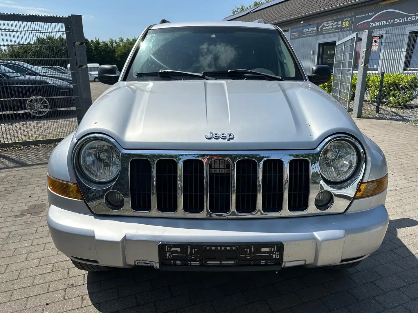 Jeep Cherokee 2.8 CRD Limited Vollleder Klima Radio Silber - 2