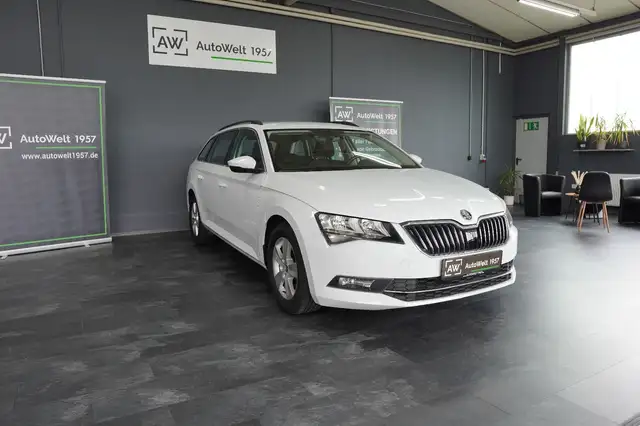 Skoda Superb Combi Ambition*1.HAND*DAB*SHZ*Tempomat*