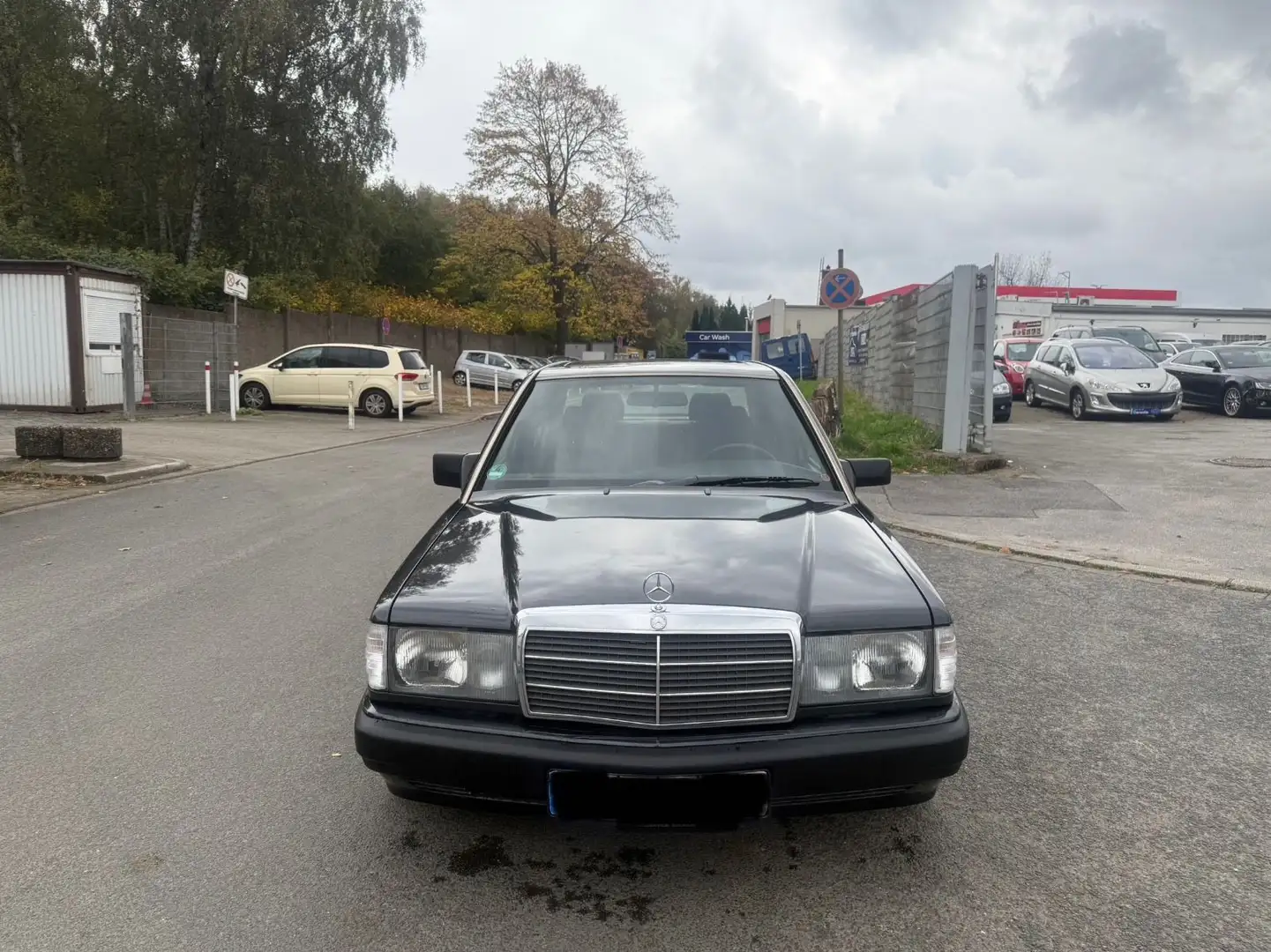Mercedes-Benz 190 TÜV BIS 07.27 SCHIEBEDACH*AHK Schwarz - 2