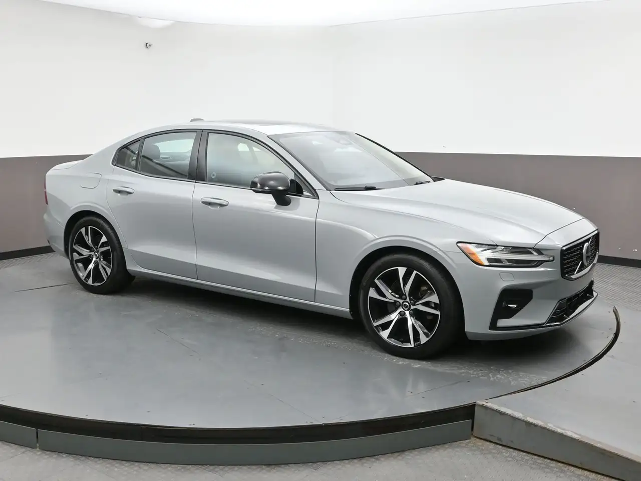 2024 Volvo S60
