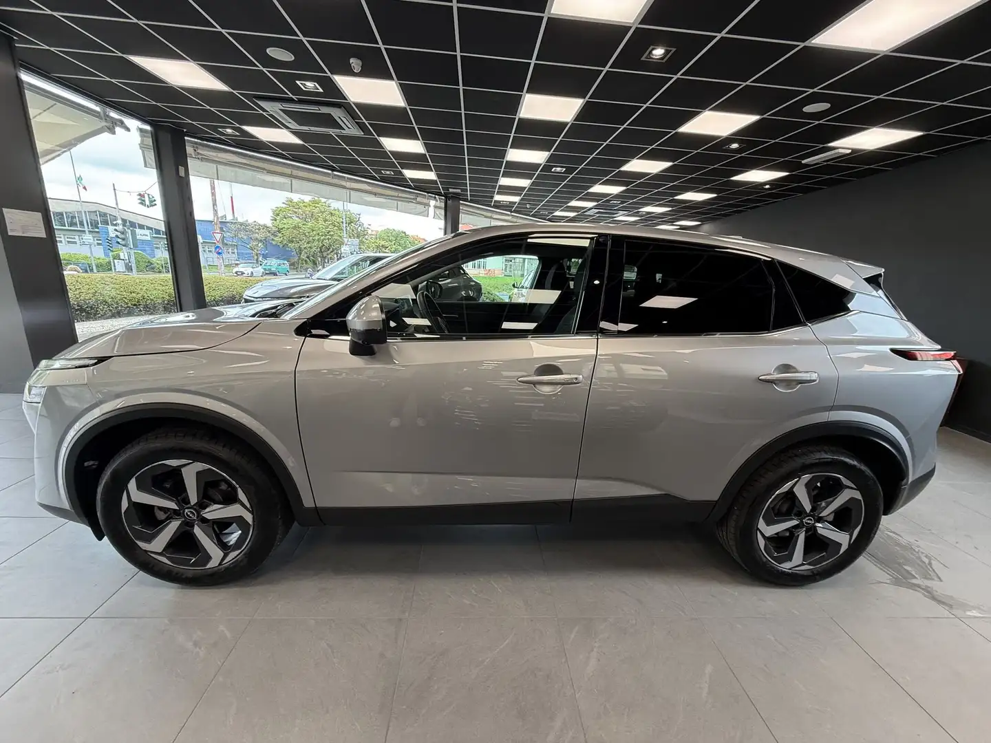Nissan Qashqai MHEV 158 CV Xtronic N-Connecta *AZIENDALE - NO VI Grau - 2