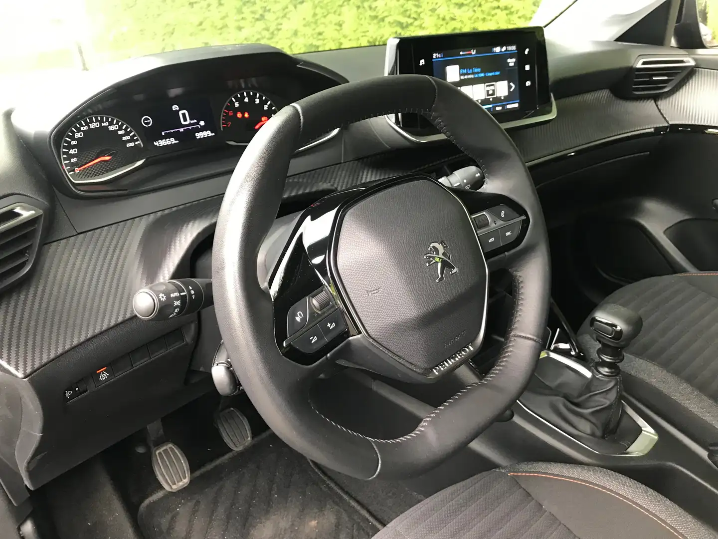 Peugeot 208 208 1.2i Active Pack - GPS/Carplay/PDC/Régul/JA Grijs - 2