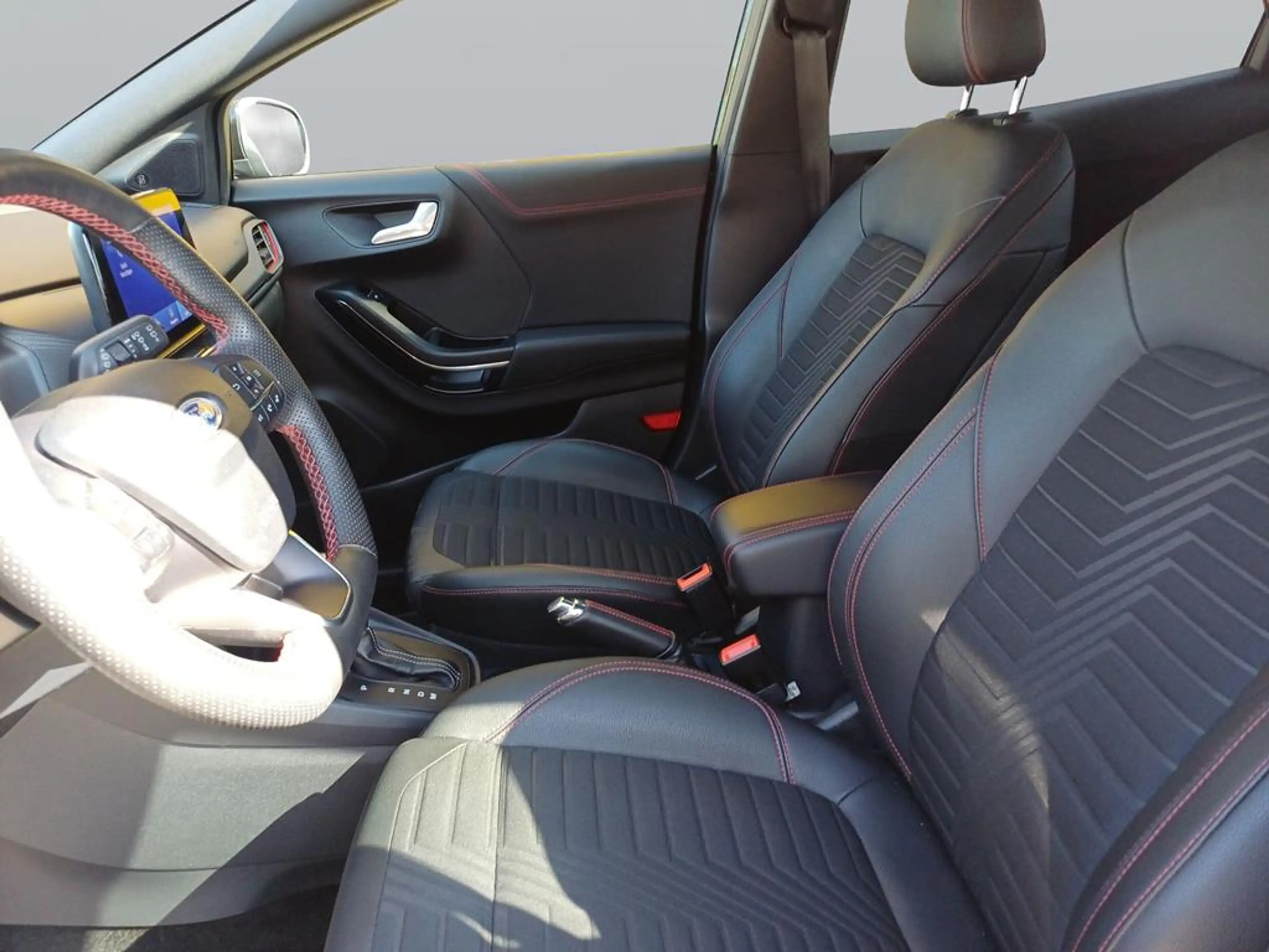 Ford Puma — photo 11