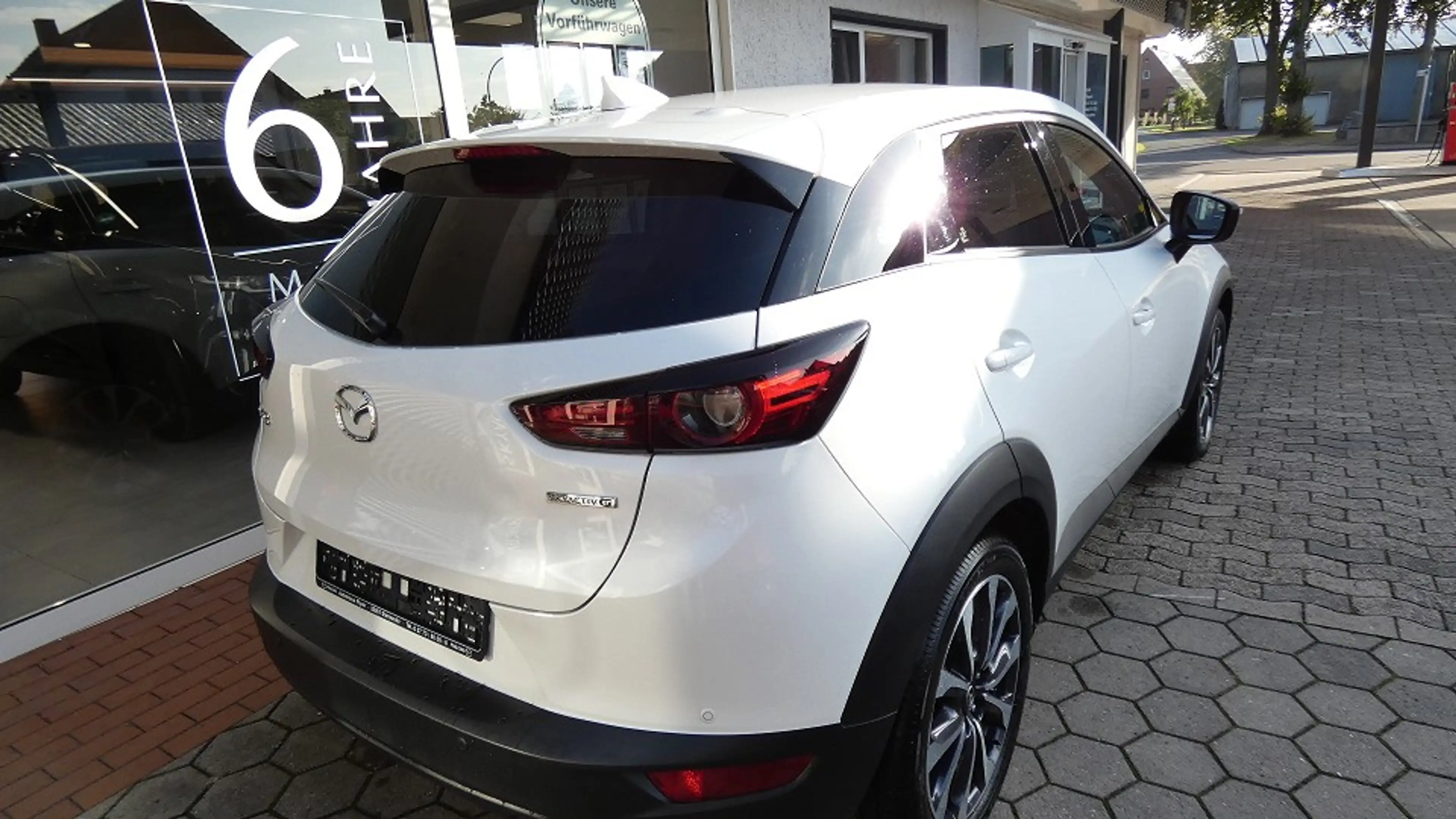 Mazda CX-3 SKYACTIV-G 2.0 CX-3 2.0 FWD AT Homura — photo 6