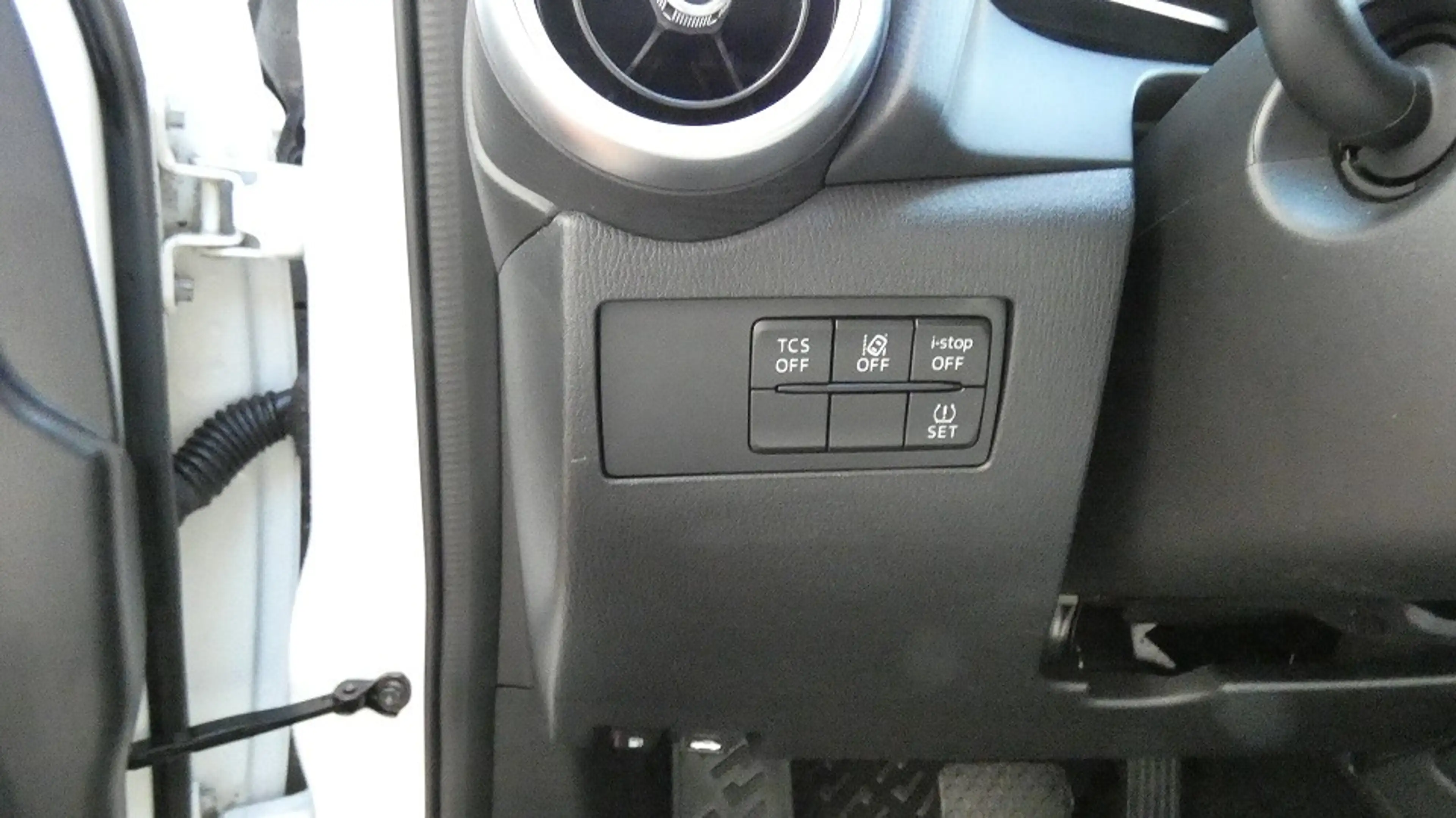 Mazda CX-3 SKYACTIV-G 2.0 CX-3 2.0 FWD AT Homura — photo 15