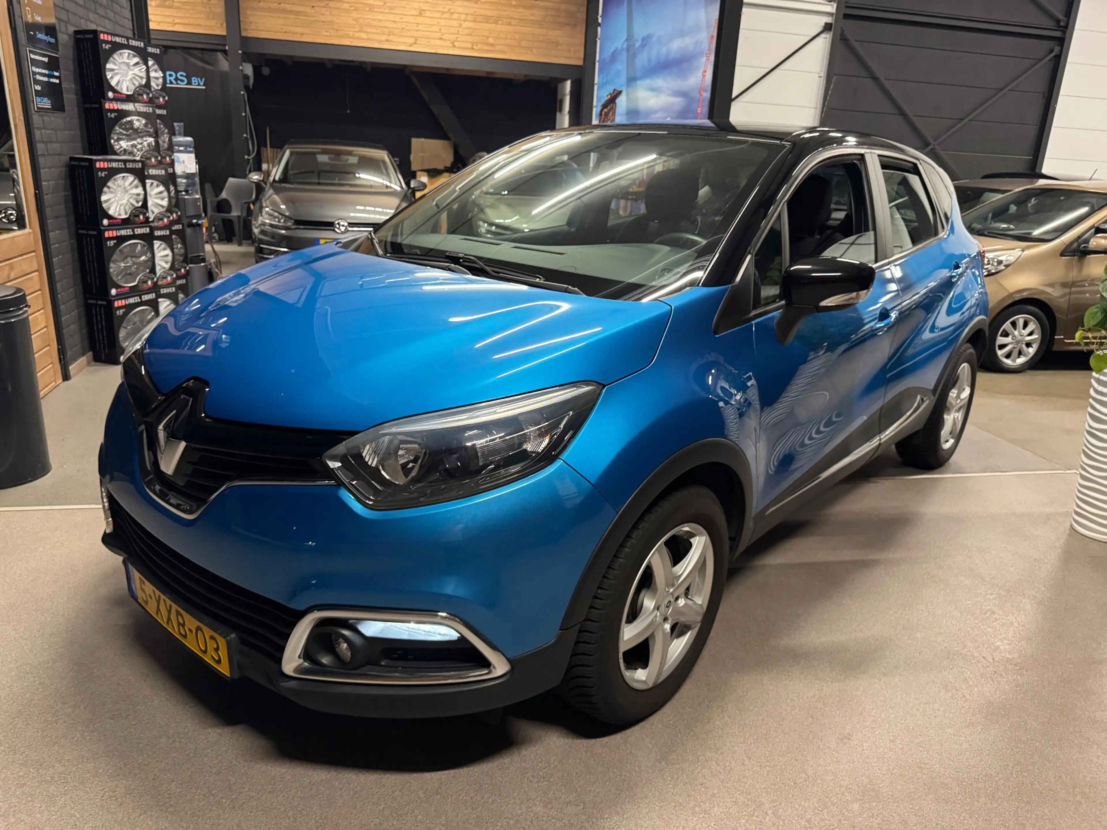 Renault Captur 1.2 TCe Expression AUTOMAAT, PDC, Navi — photo 5