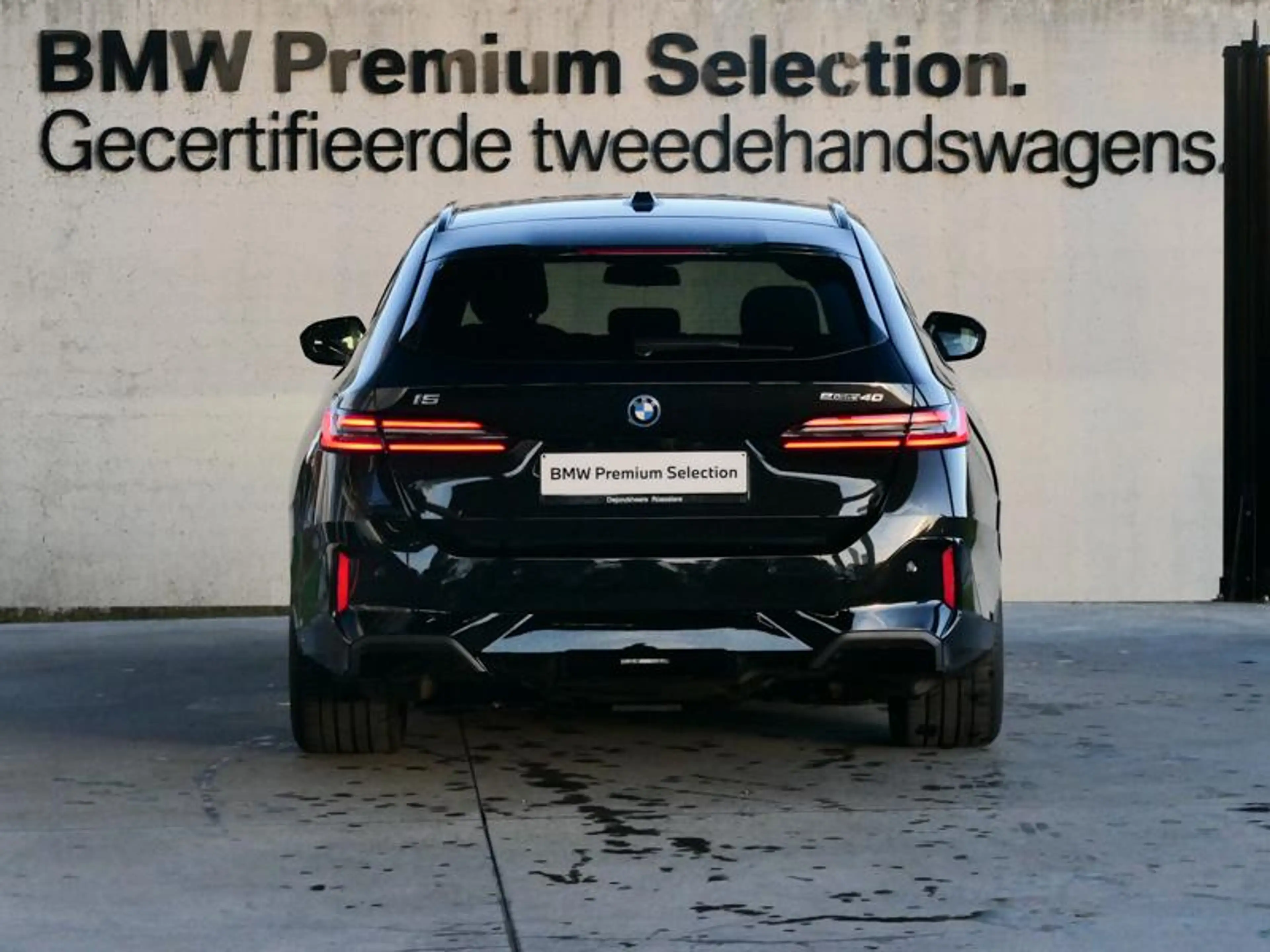 BMW i5 eDrive40 Touring M Sport PRO | PANO | — photo 4
