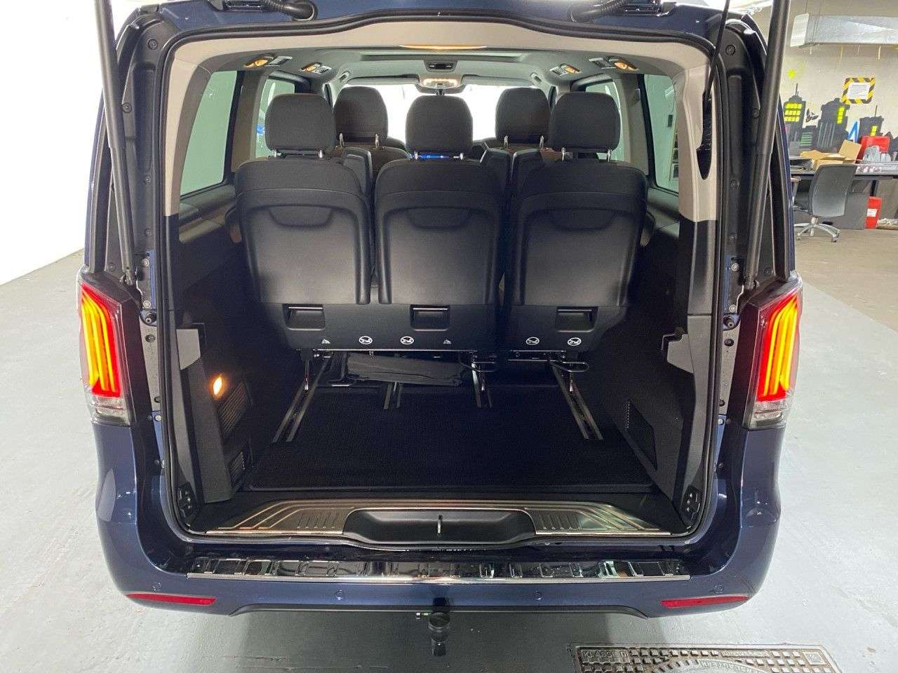Mercedes-Benz V 250
