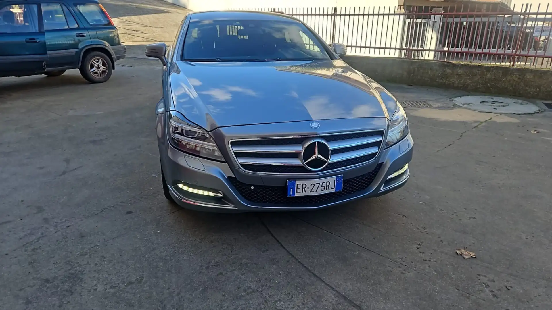 Mercedes-Benz CLS 350 Shooting Brake cdi be 4matic auto - 1