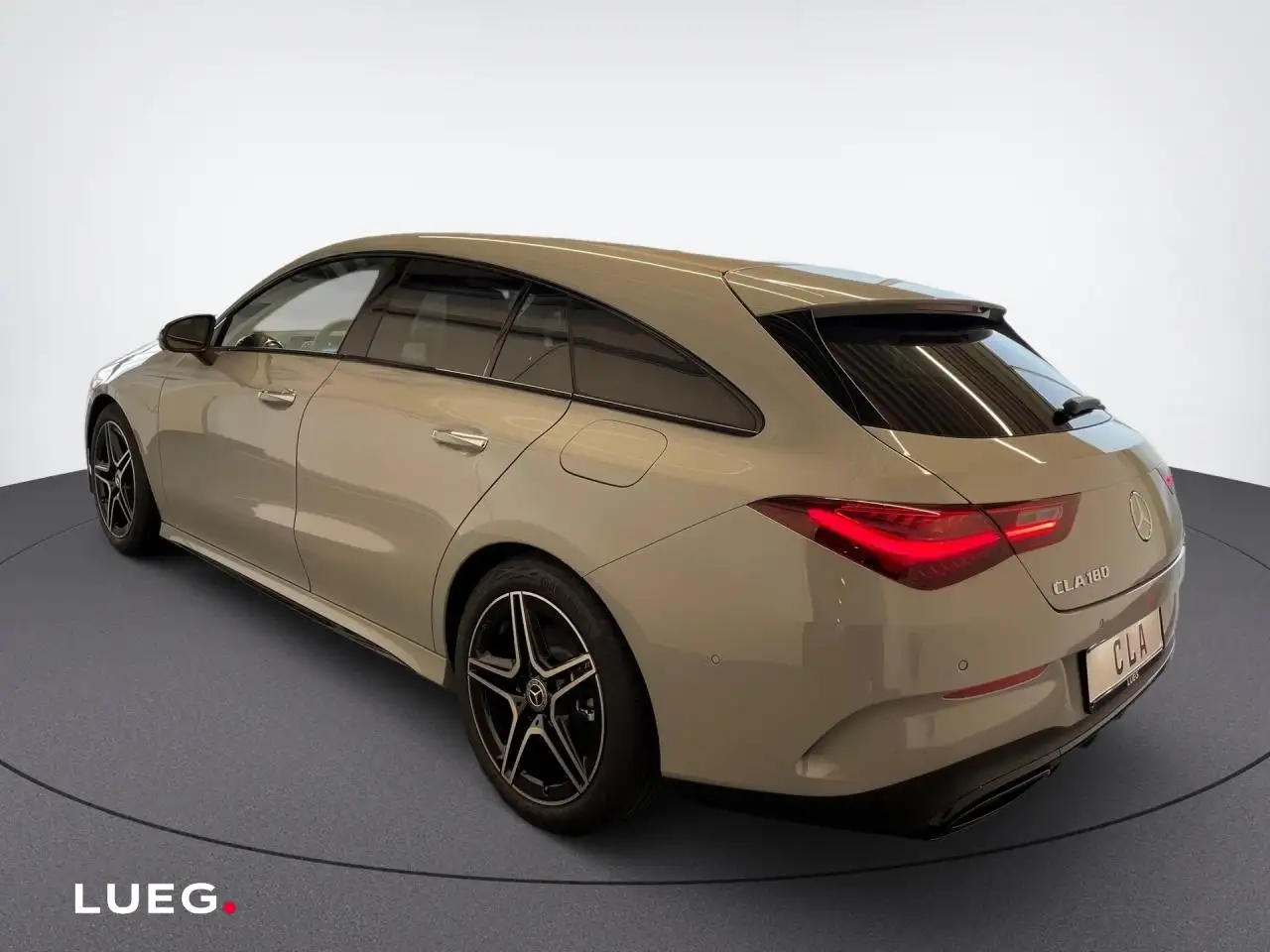 Mercedes-Benz CLA 180 Shooting Brake AMG-EDITION+ADVANCED+AHK 4
