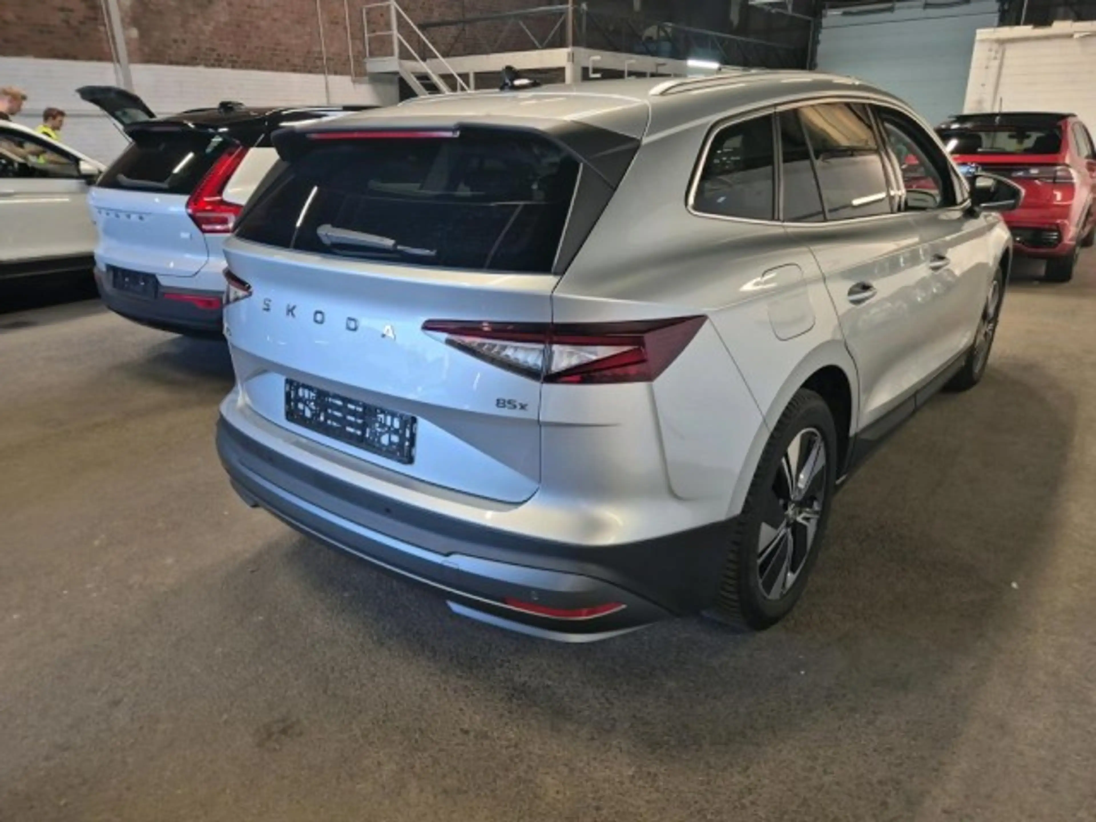 Skoda Enyaq 85x Loft ALLRAD+ACC+TOTW+KESSY+RKAM+WÄPU Klima — photo 4