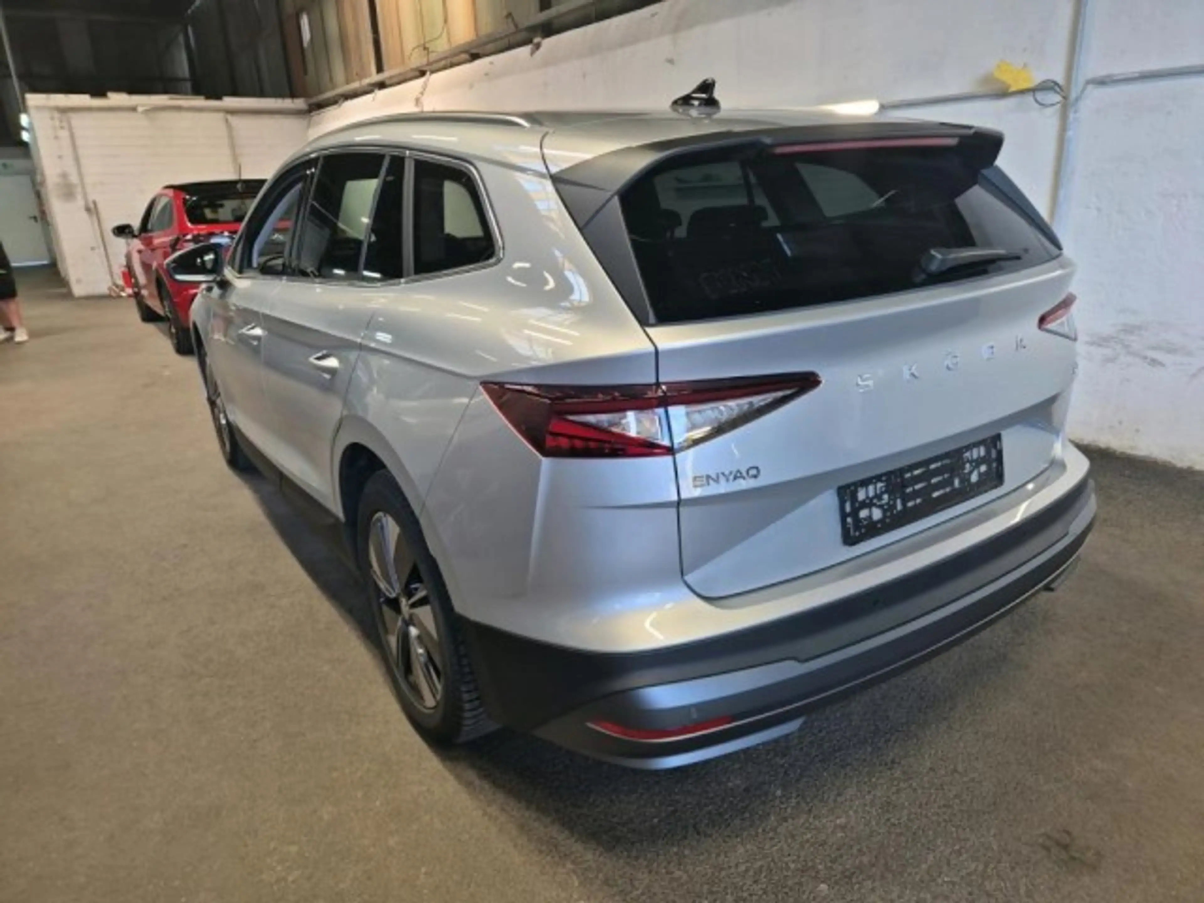 Skoda Enyaq 85x Loft ALLRAD+ACC+TOTW+KESSY+RKAM+WÄPU Klima — photo 3