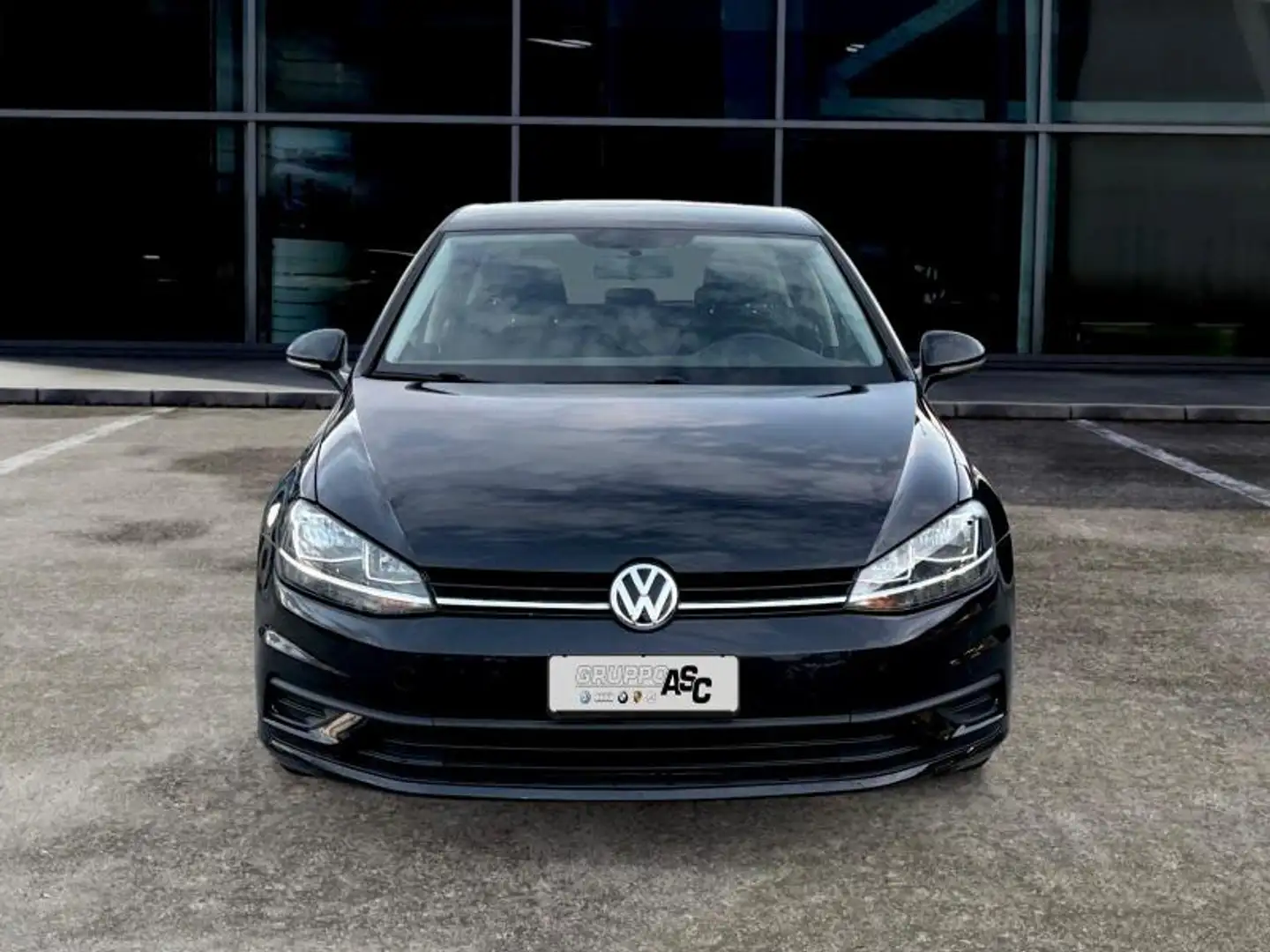 Volkswagen Golf 5p 1.6 tdi Trendline 90cv OK NEOPATENTATI Nero - 2