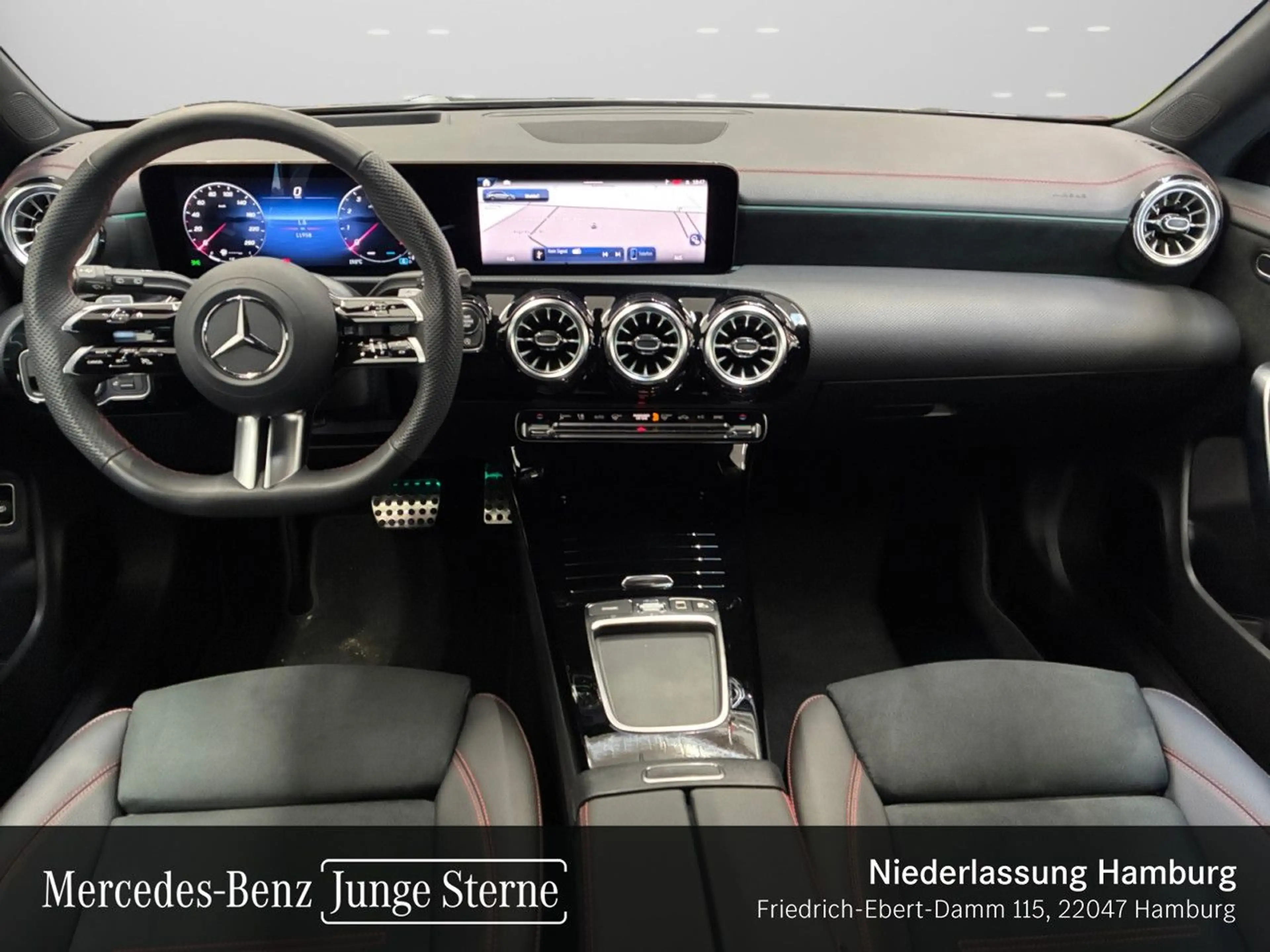 Mercedes-Benz CLA 250 4M AMG+PANO+360°+MULTIBEAM+HUD+TOTW+8G — photo 12